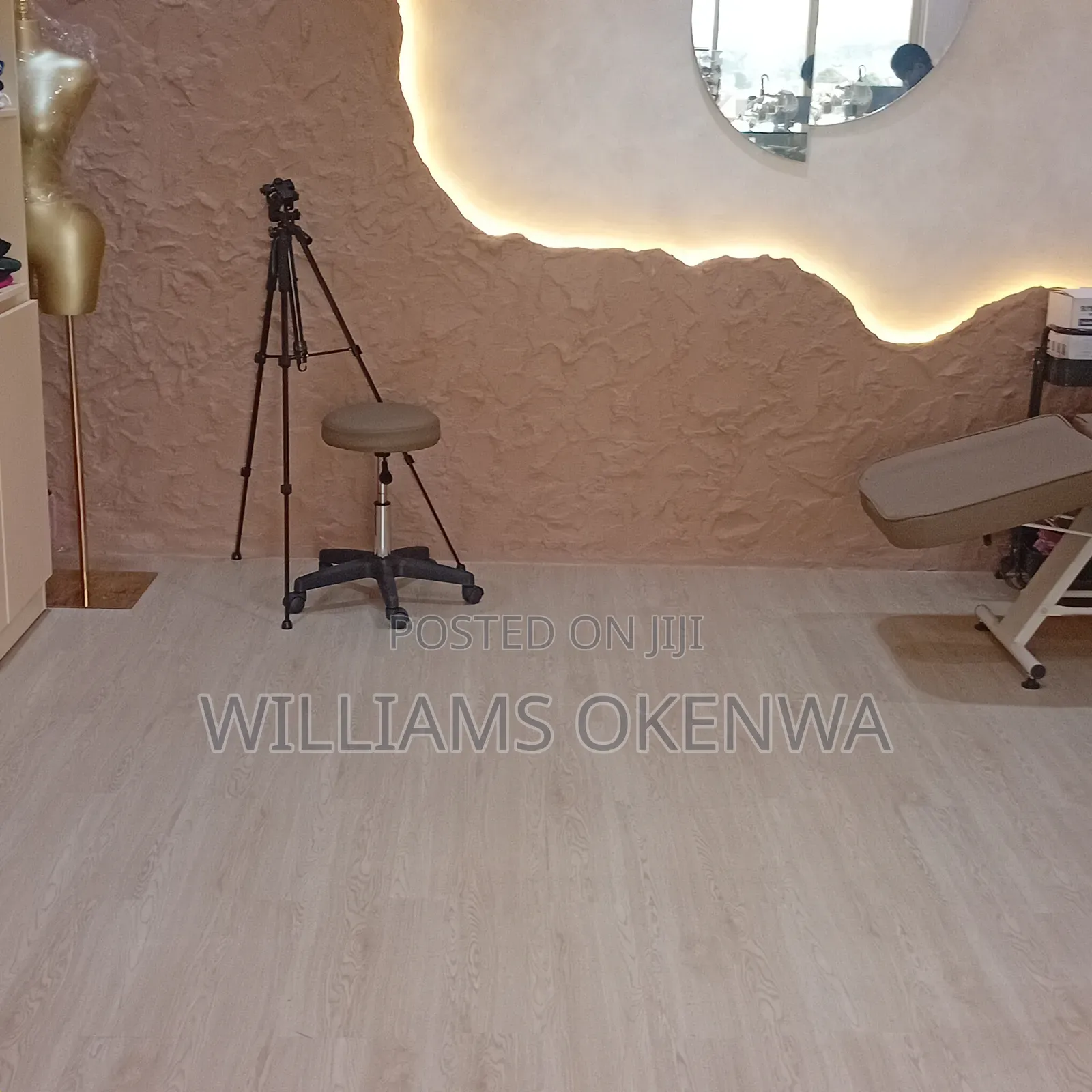 Durable Top Quality Vinyl Floor