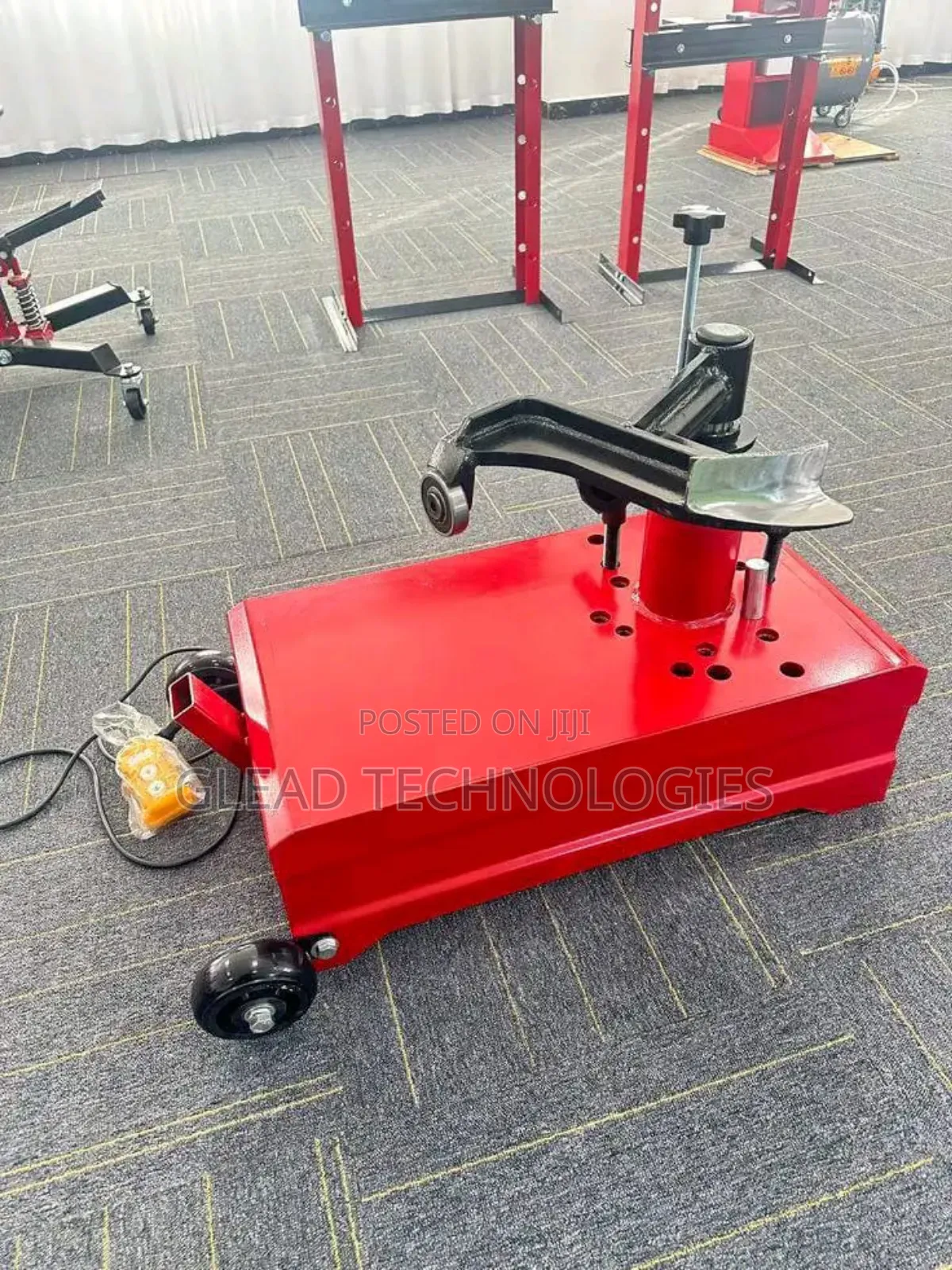 Portable Pneumatic Truck Tire Changer