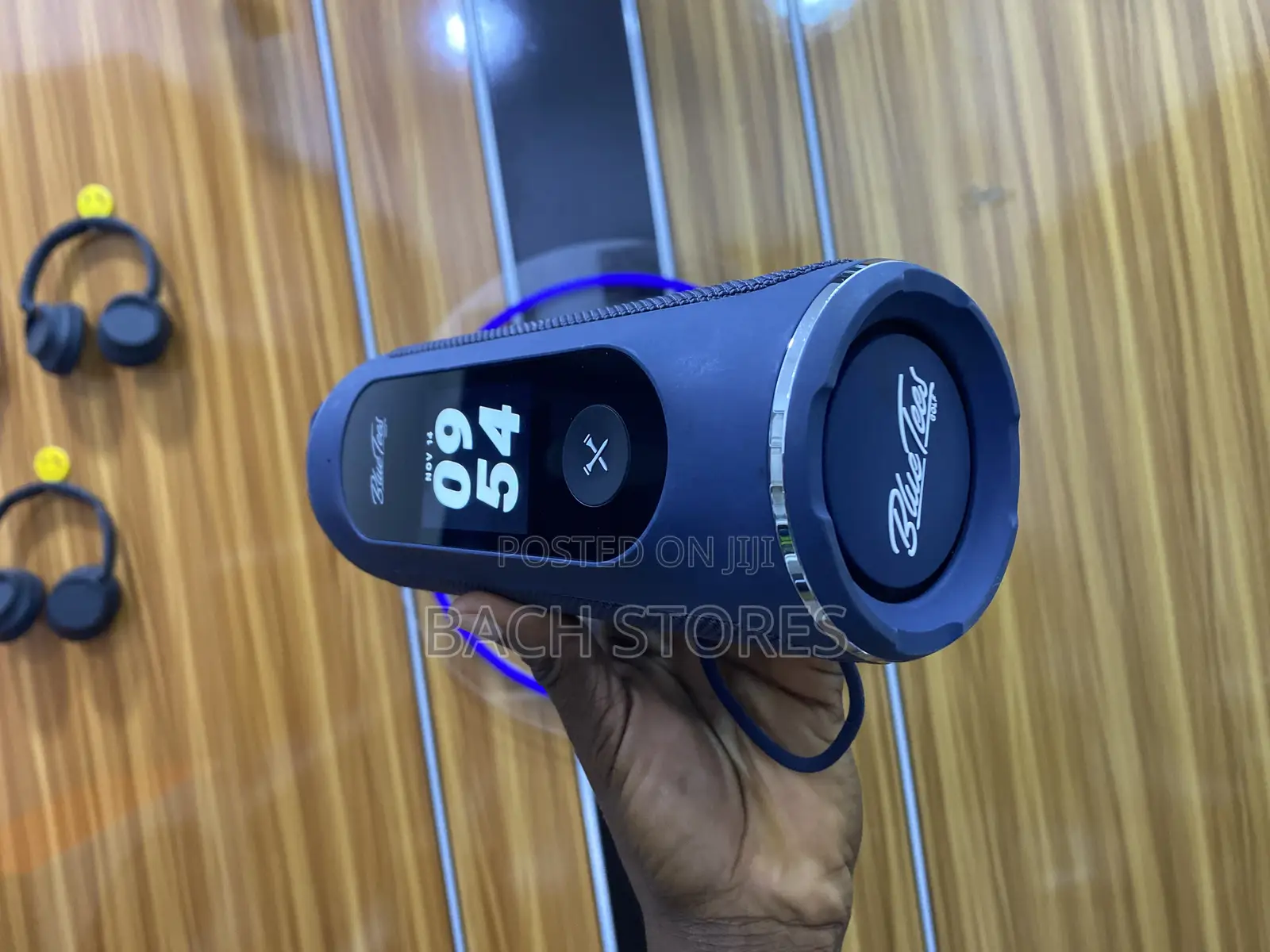 Blue Tees Golf Player GPS Speaker With Touch Screen Deep Sound