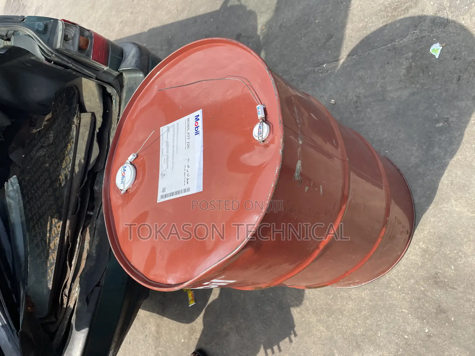 Mobil Atf 220 Automatic Transmission Fluid.
