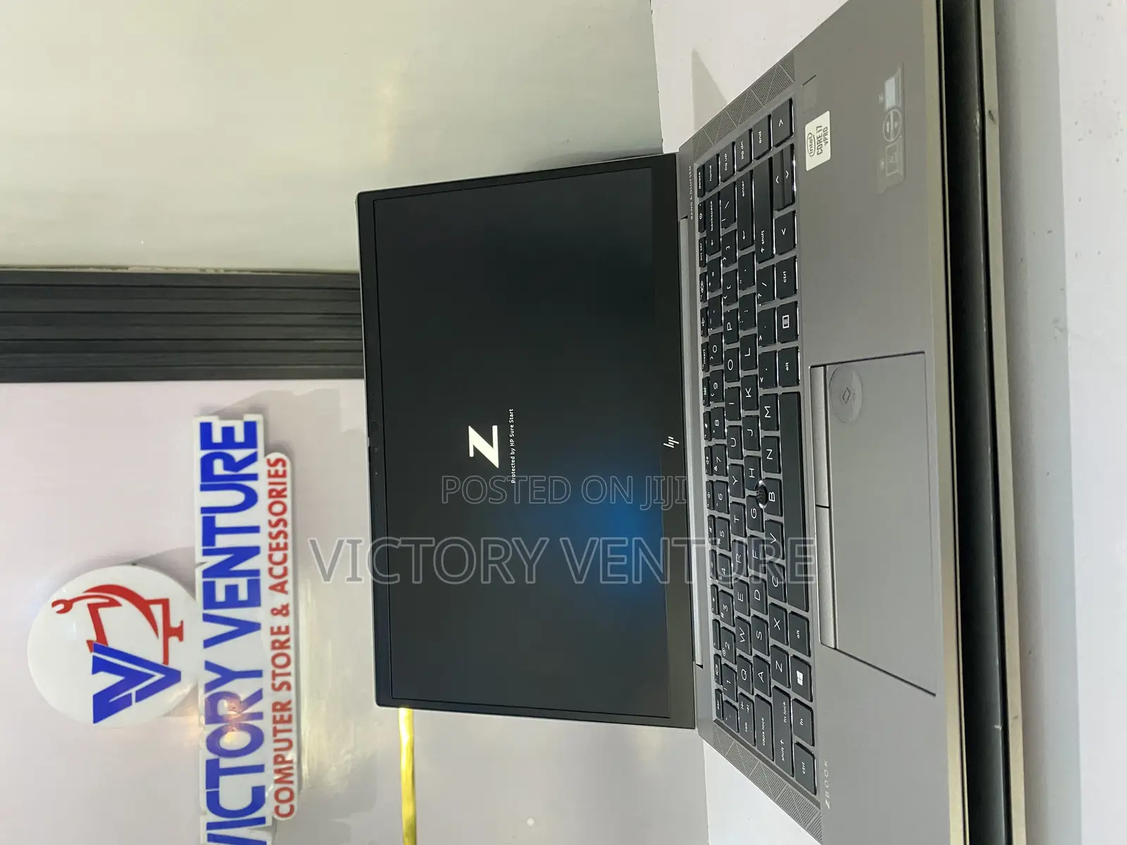 Laptop HP ZBook Firefly 14 G7 8GB Intel Core I7 SSD 256GB