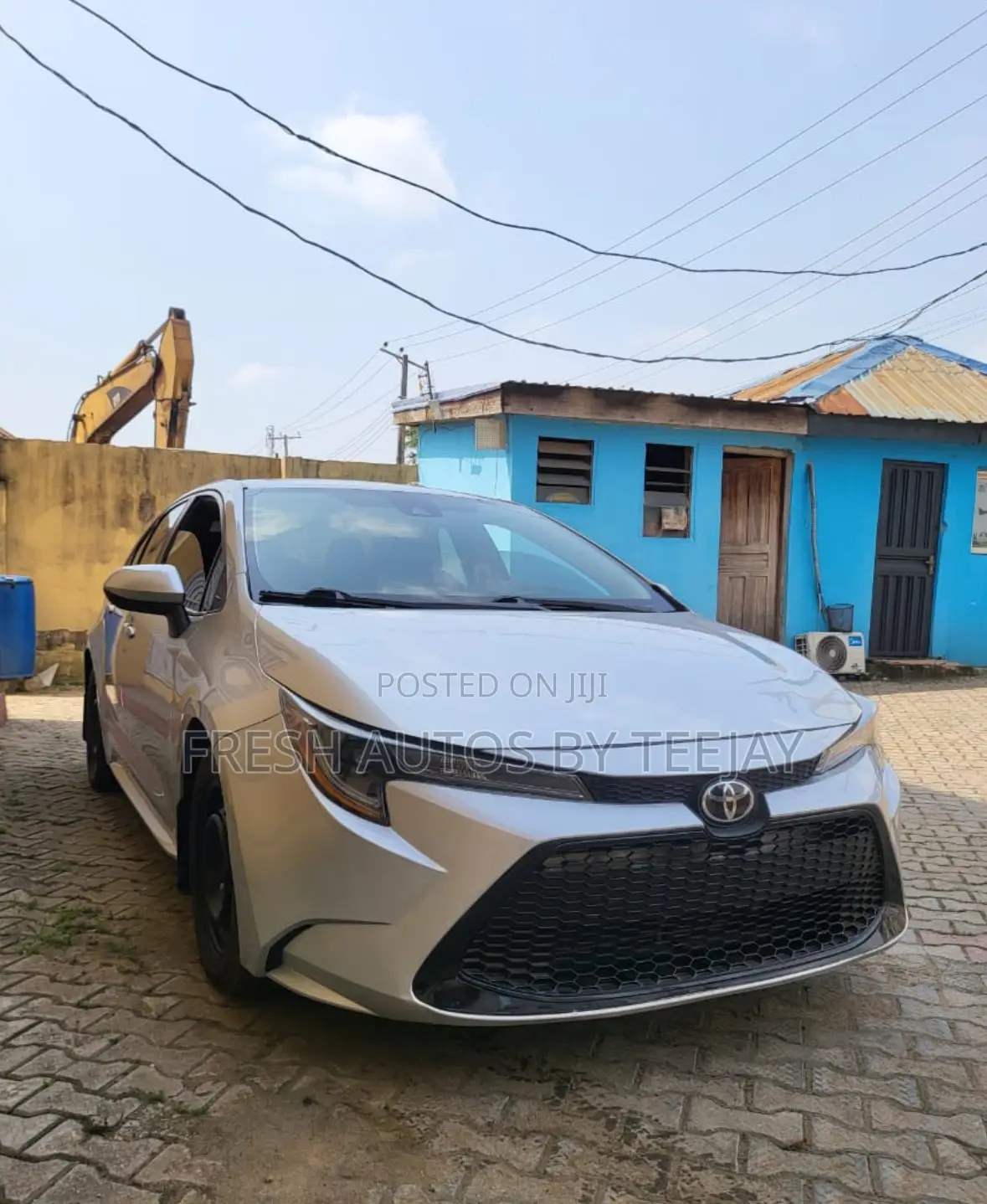 Toyota Corolla LE 2020 Silver