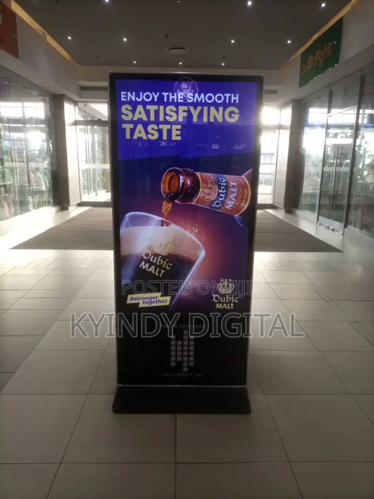 55 Inches Floor Standing Non Touch Screen