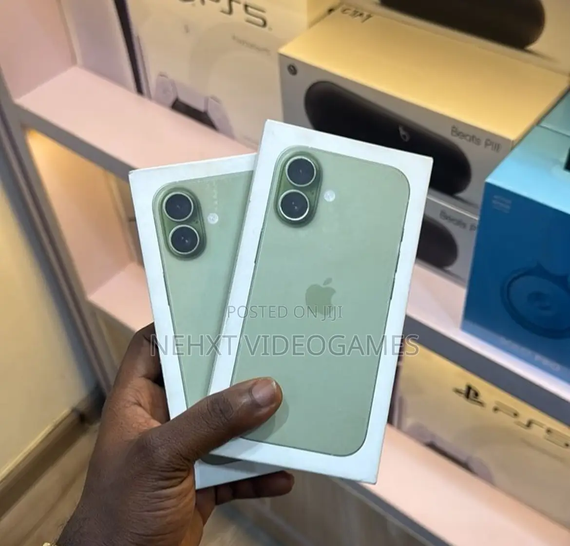 New Apple iPhone 17 256 GB Green