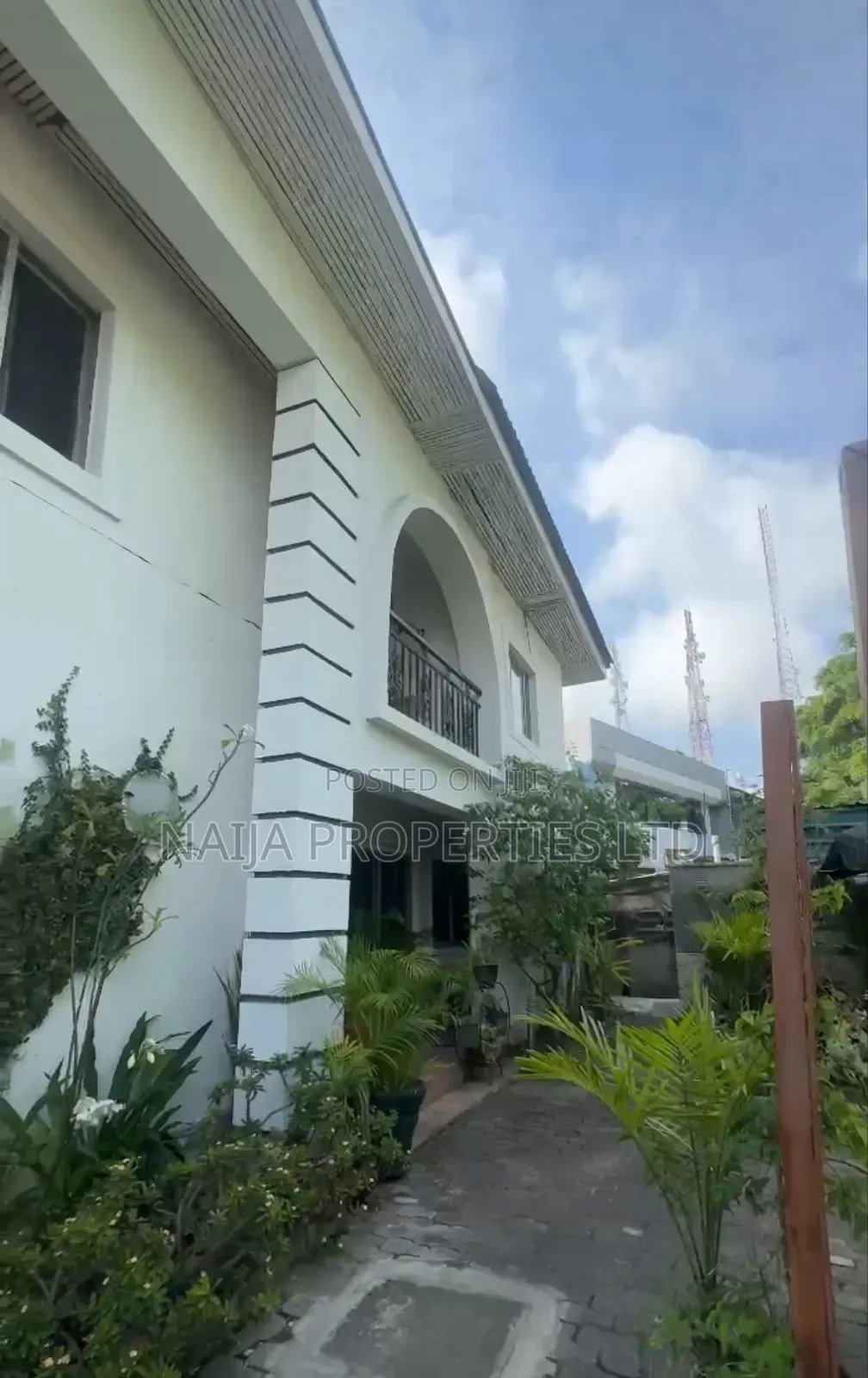 13:Rooms Hotel in Victoria Island for Lease