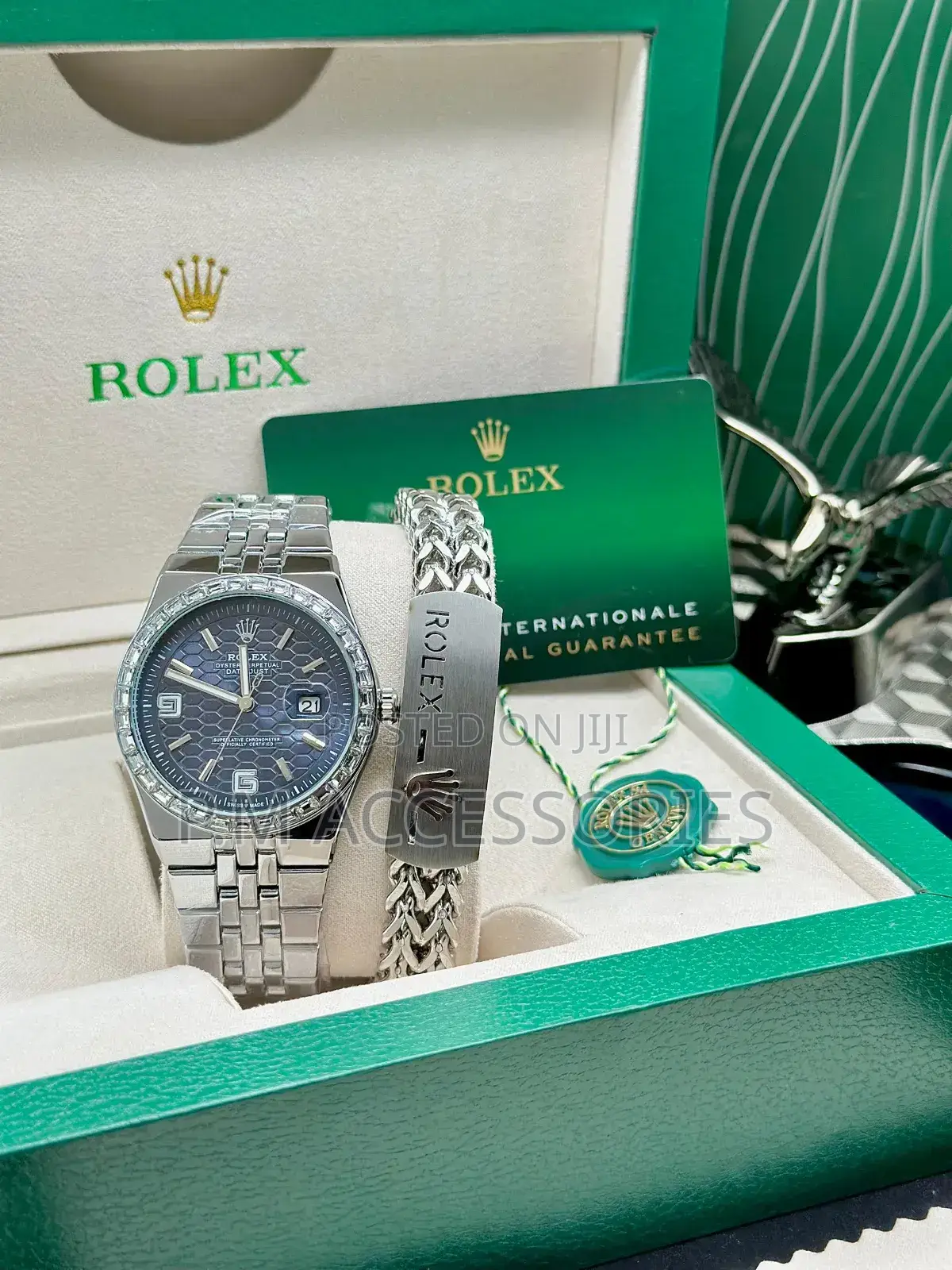 Rolex Land-dewller Stone Set