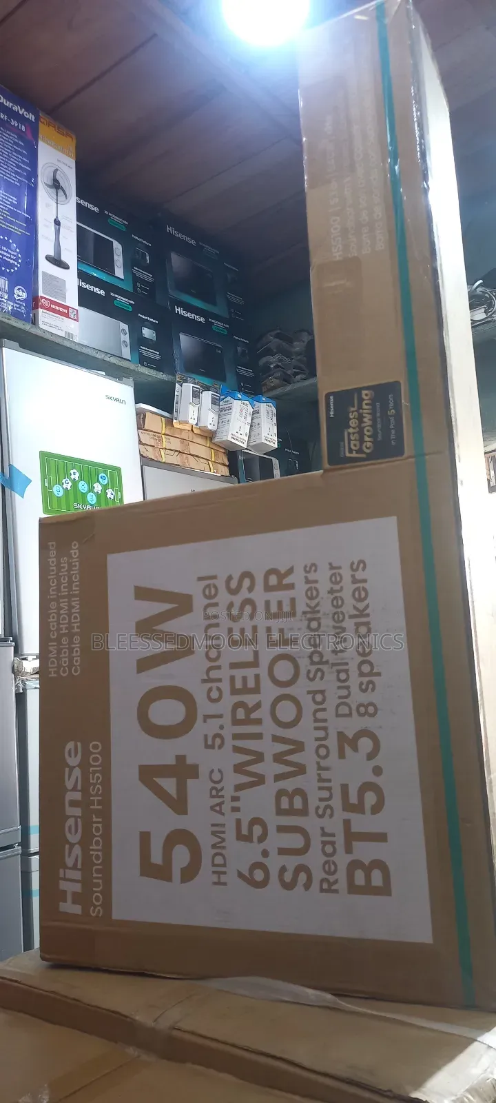 Hisense Soundbar 8 Speakers Loud and Filters Sound