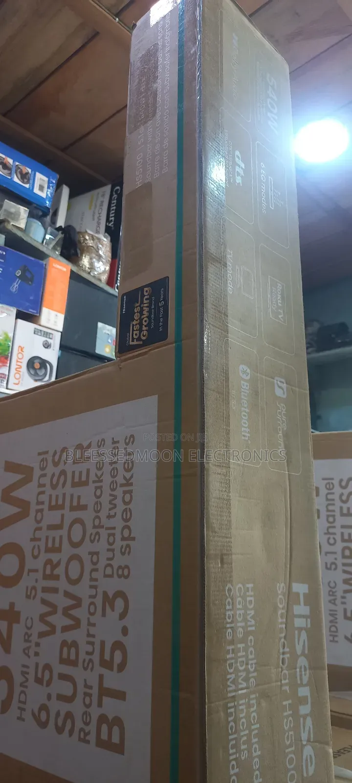 Hisense Soundbar 8 Speakers Loud and Filters Sound