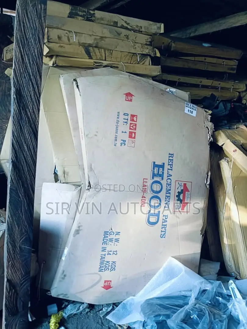 Bonnet For Es 350 / Es350  2010