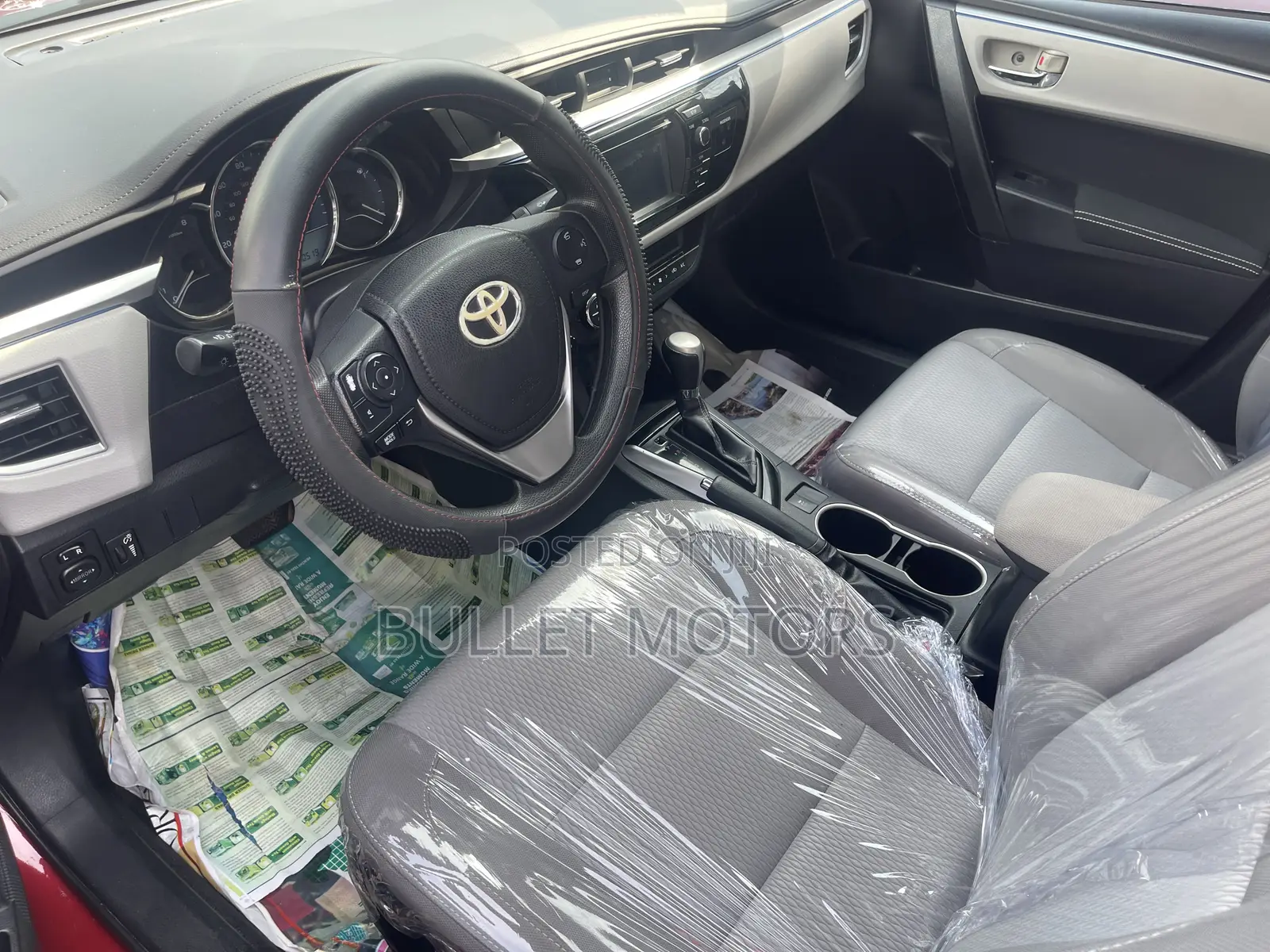 Toyota Corolla LE Eco Plus 4dr Sedan (1.8L 4cyl CVT) 2015 Red