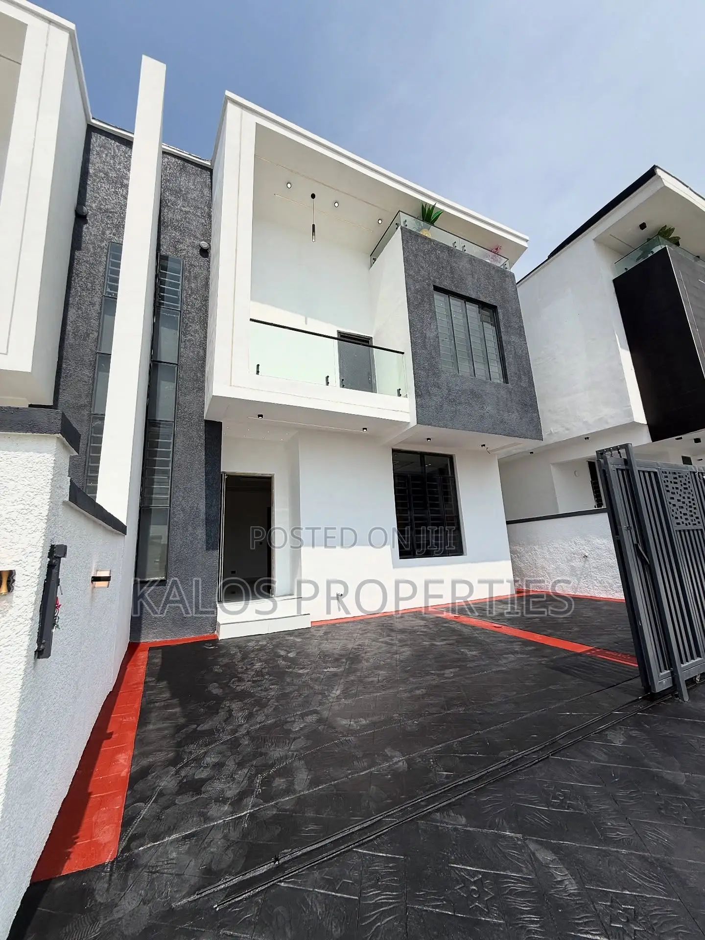 4bdrm Duplex in Lekki Palms City, Ado / Ajah for sale