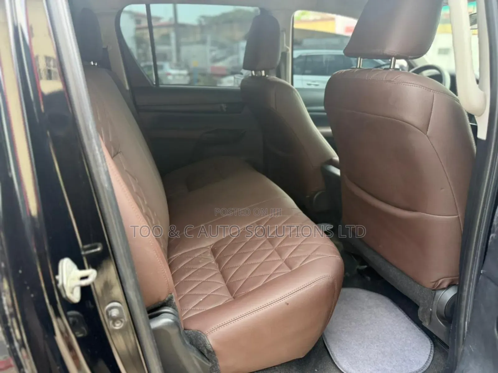 Toyota Hilux 2020 Black