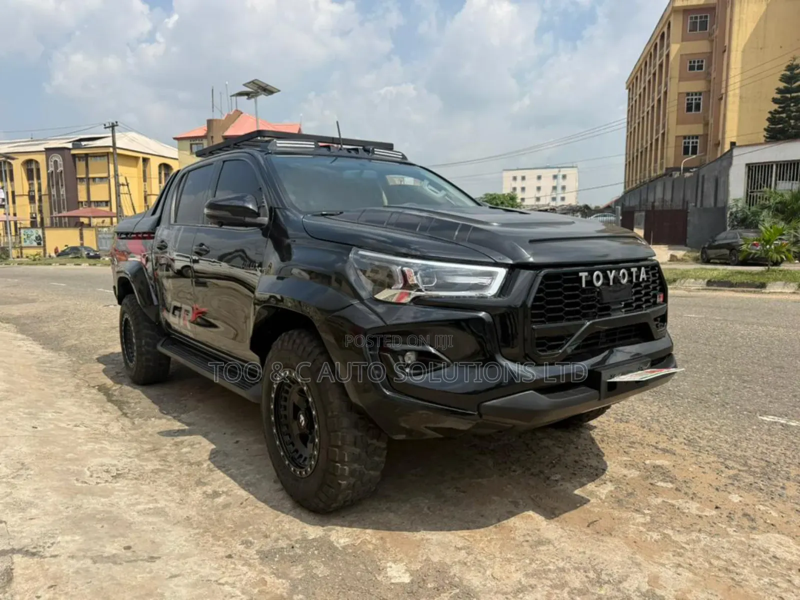 Toyota Hilux 2020 Black
