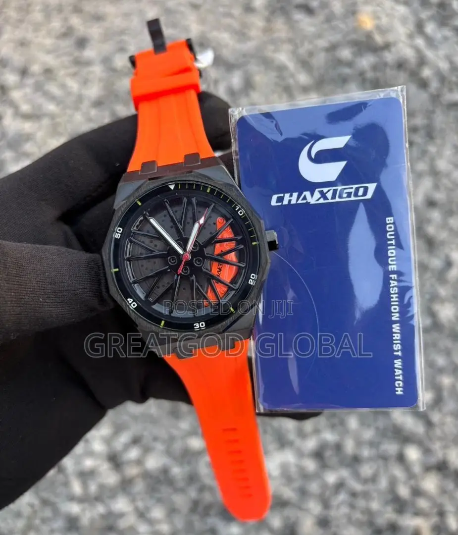Nee Chaxigo Rubber Spinning Wristwatch