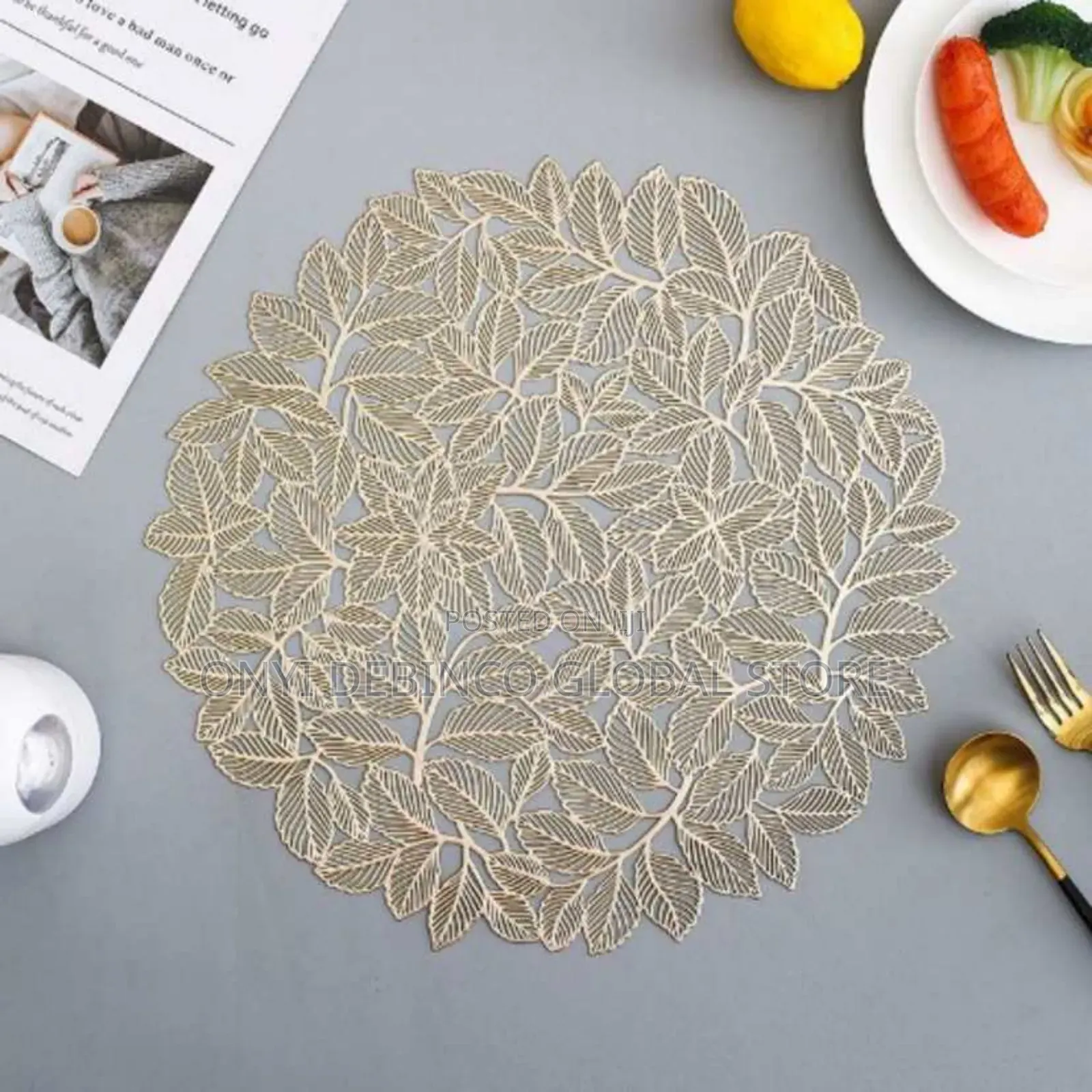 Luxurious Golden Color Home / Restaurant Table Placemat 6 Pieces