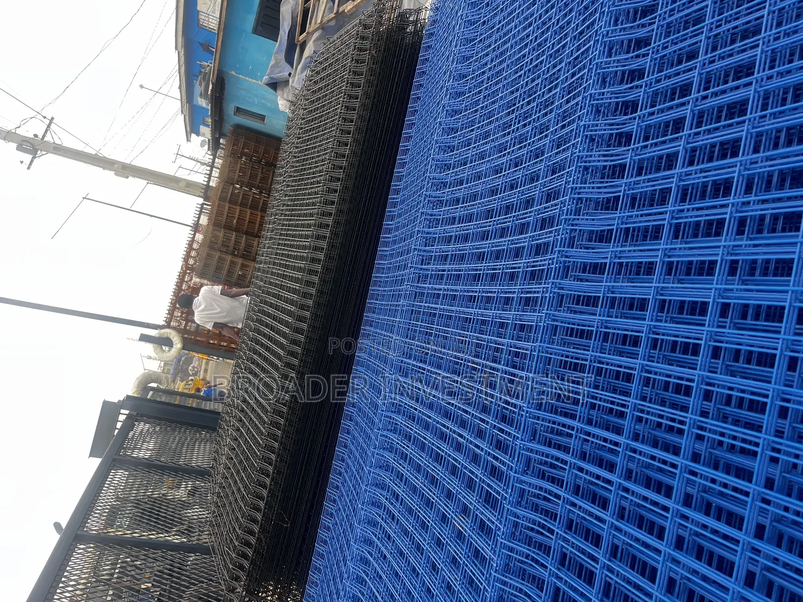 Standard Panel Mesh And Fence Wire Mesh Major Distributor