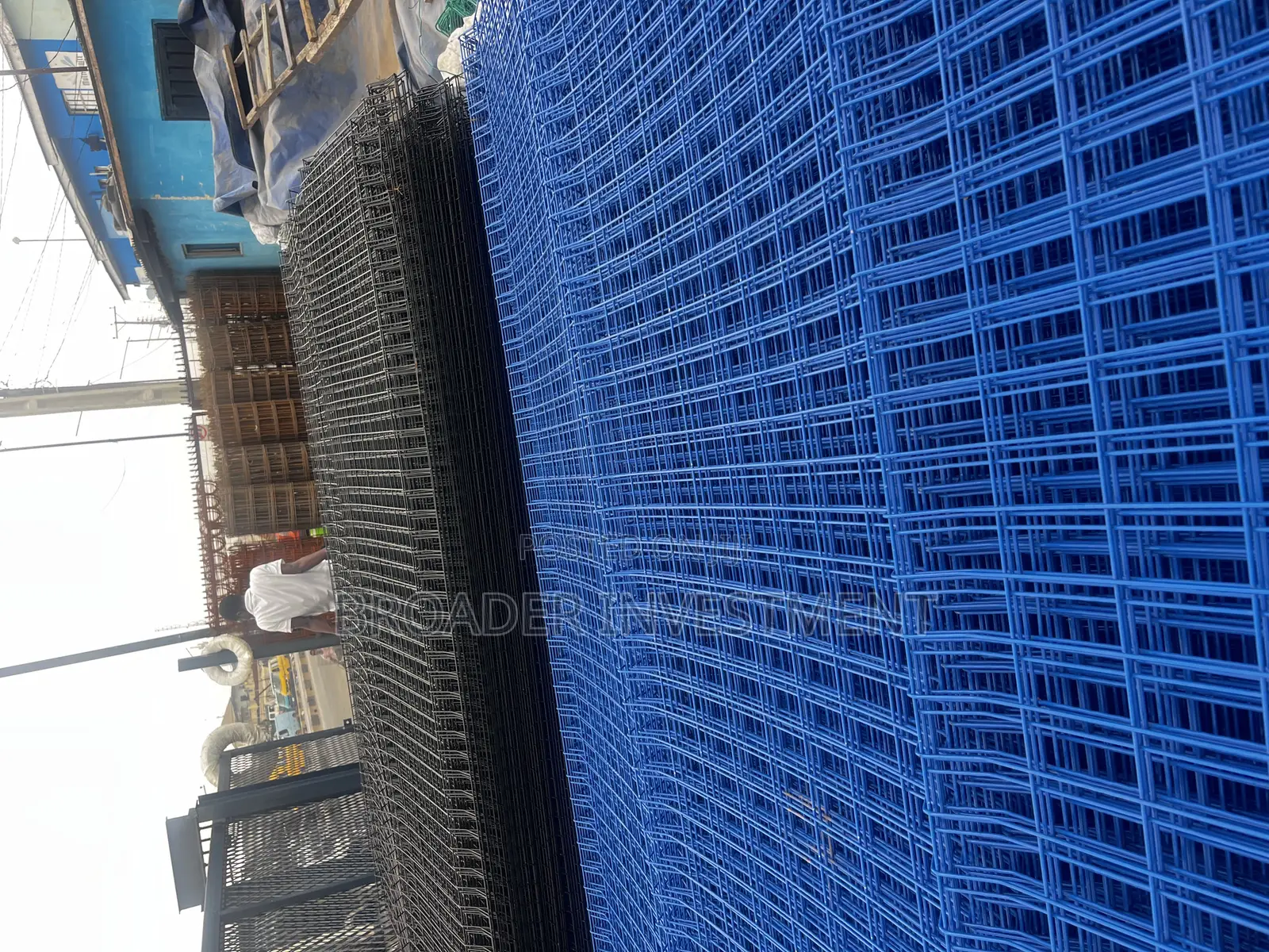 Standard Panel Mesh And Fence Wire Mesh Major Distributor