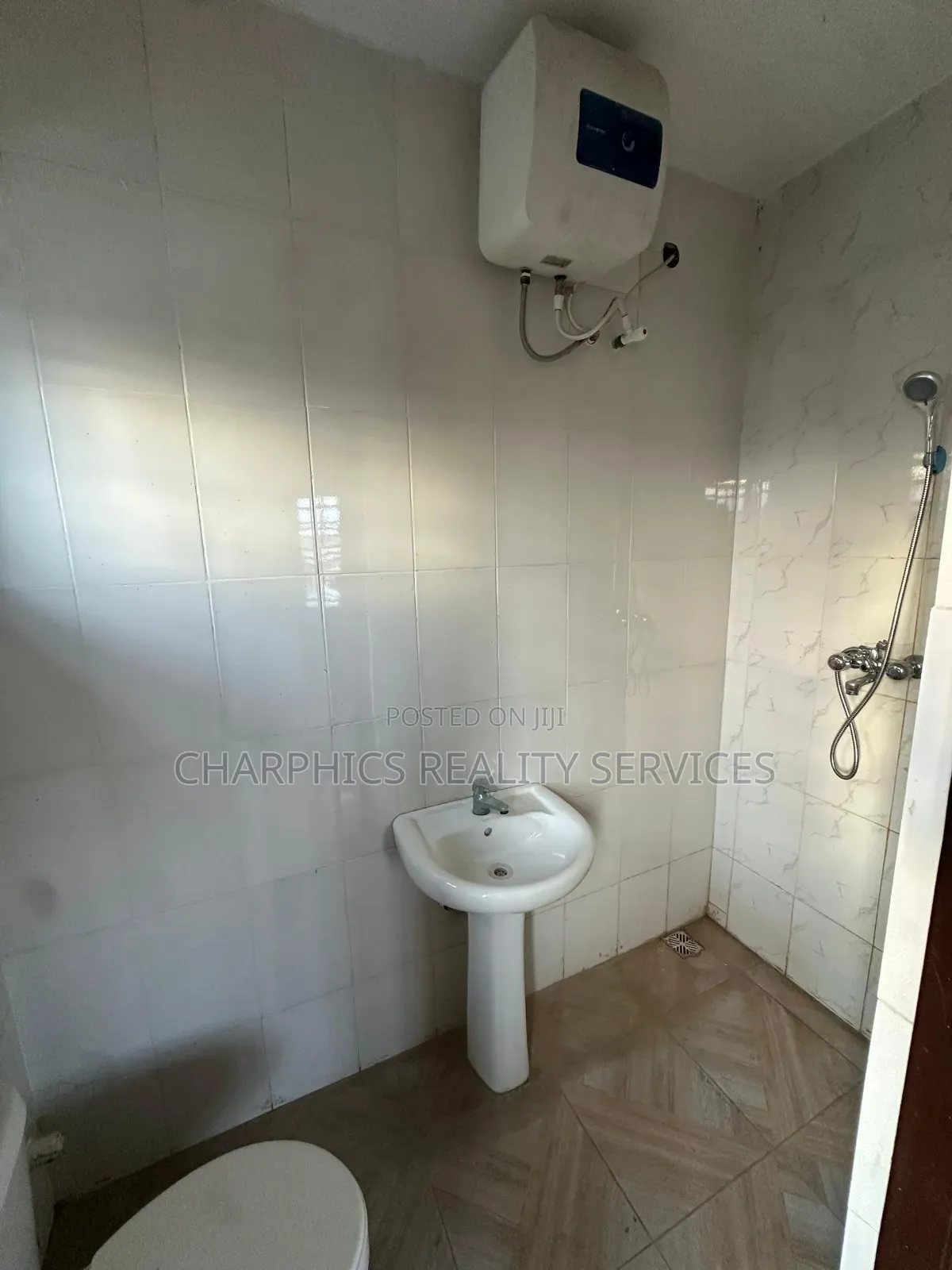 2bdrm Apartment in Ologolo for rent