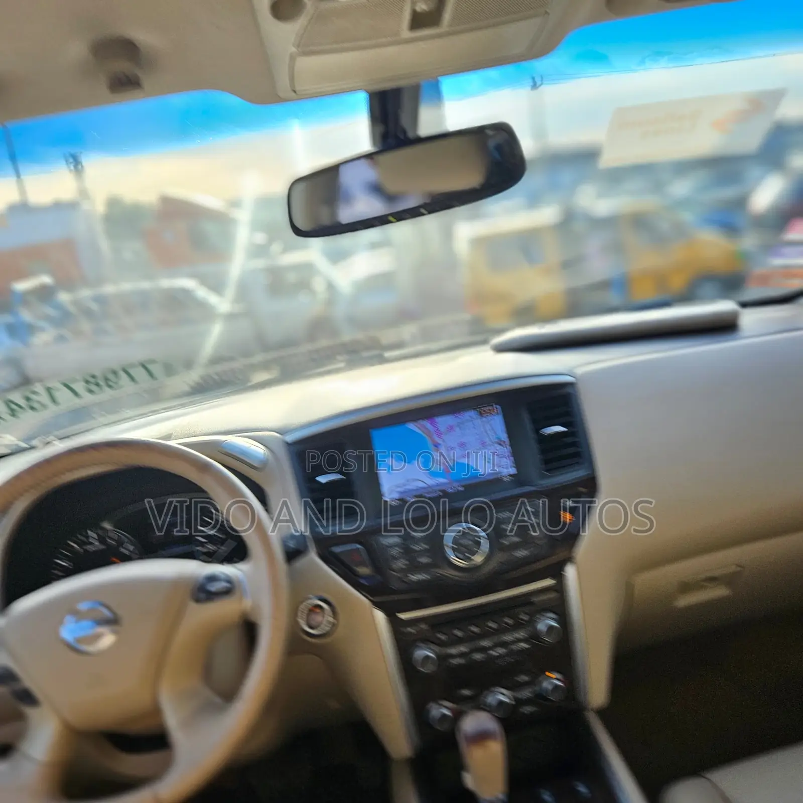 Nissan Pathfinder SV 4dr SUV (3.5L 6cyl CVT) 2015 Gray