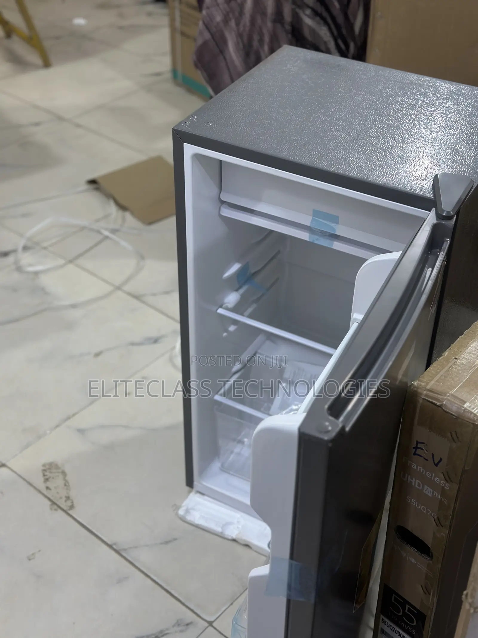 Glamstar Single Door 90l Fridge – Model GFR-120s-M(S)