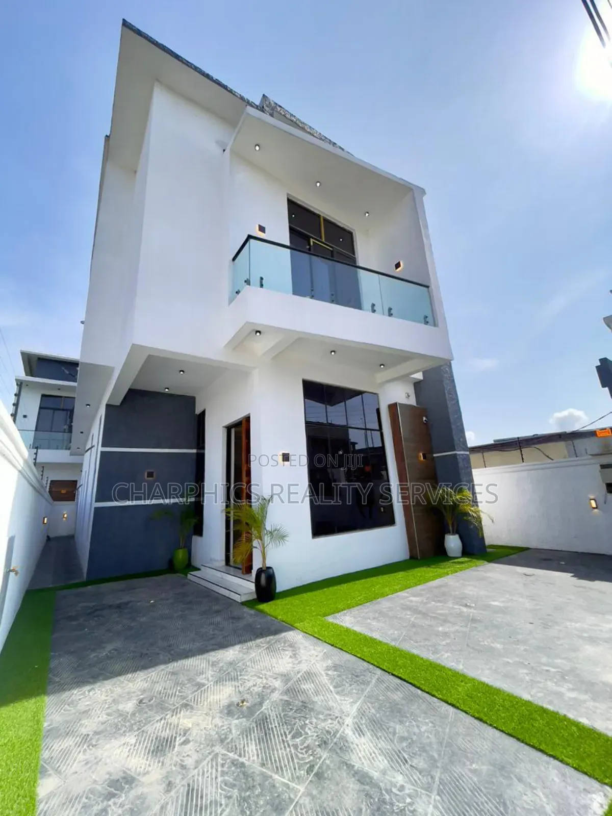 5bdrm Duplex in Ajah for sale