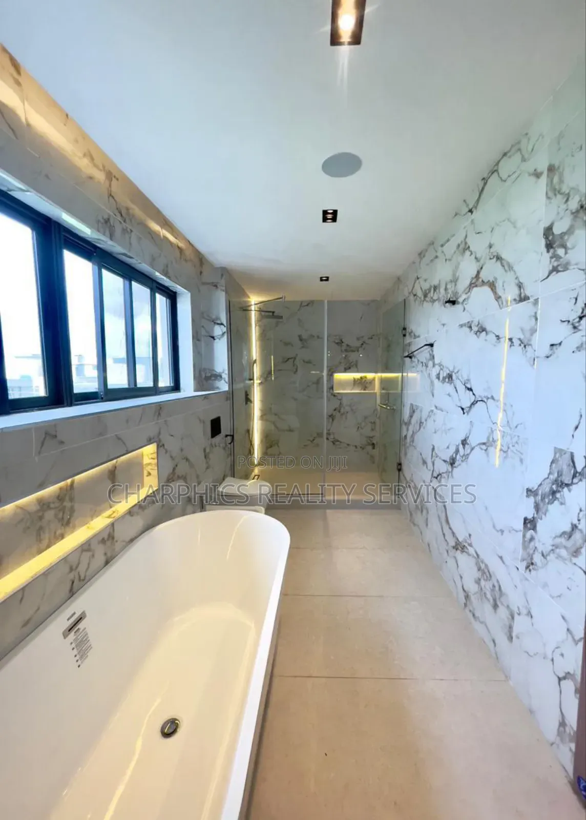 5bdrm Duplex in Ikate for sale