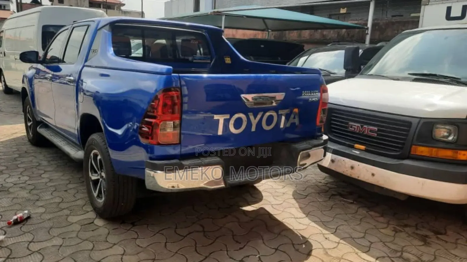 Toyota Hilux 2019 Blue