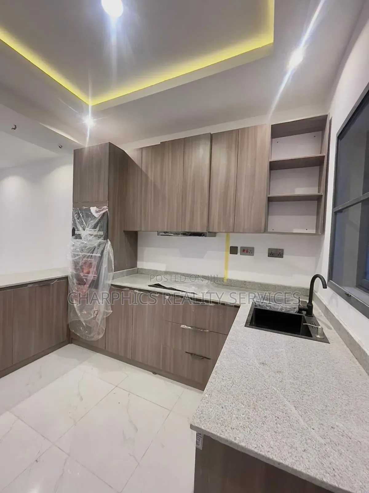 2bdrm Apartment in Ikate for sale