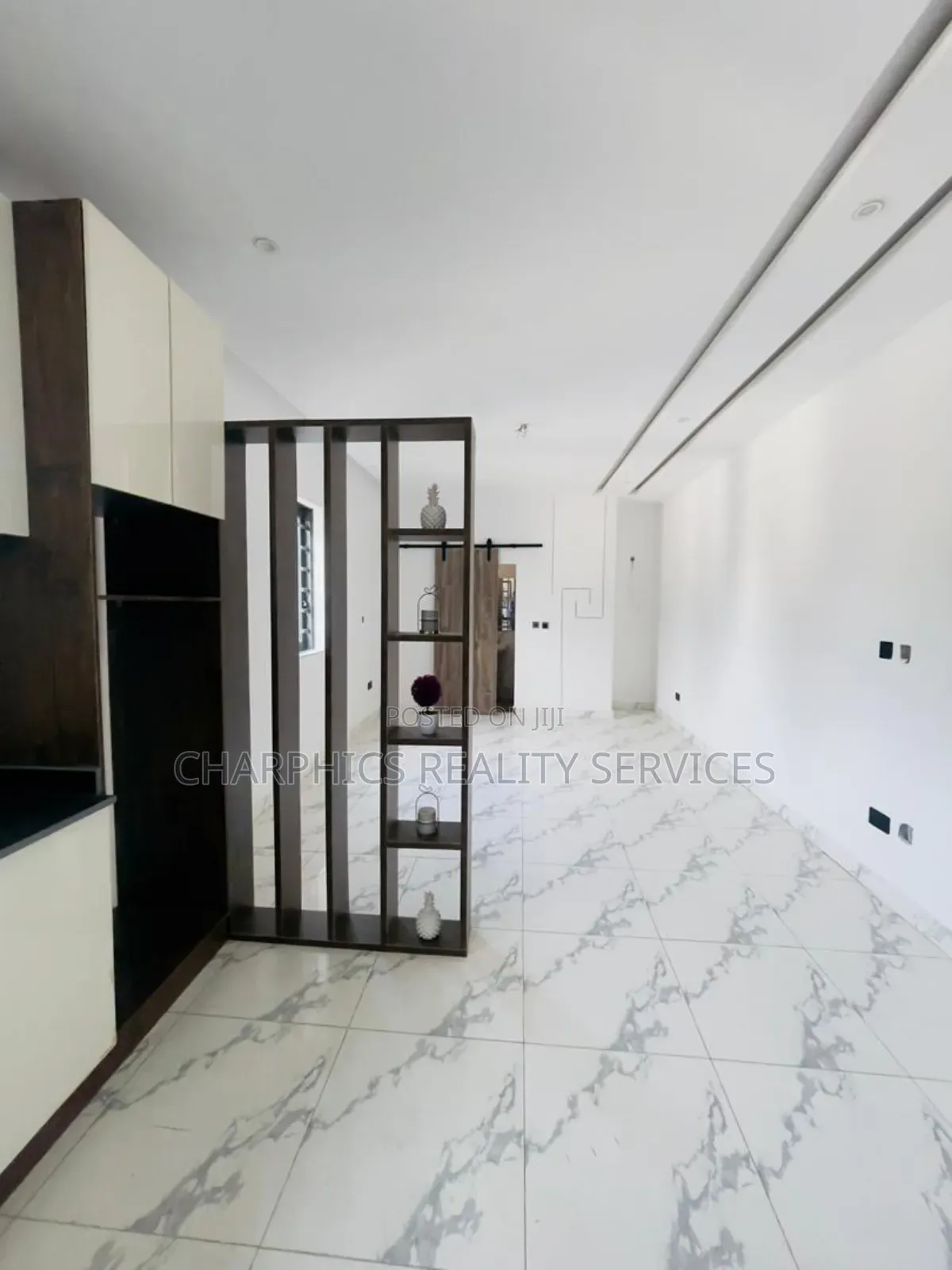 Studio Apartment in Lekki Phase 2 for sale