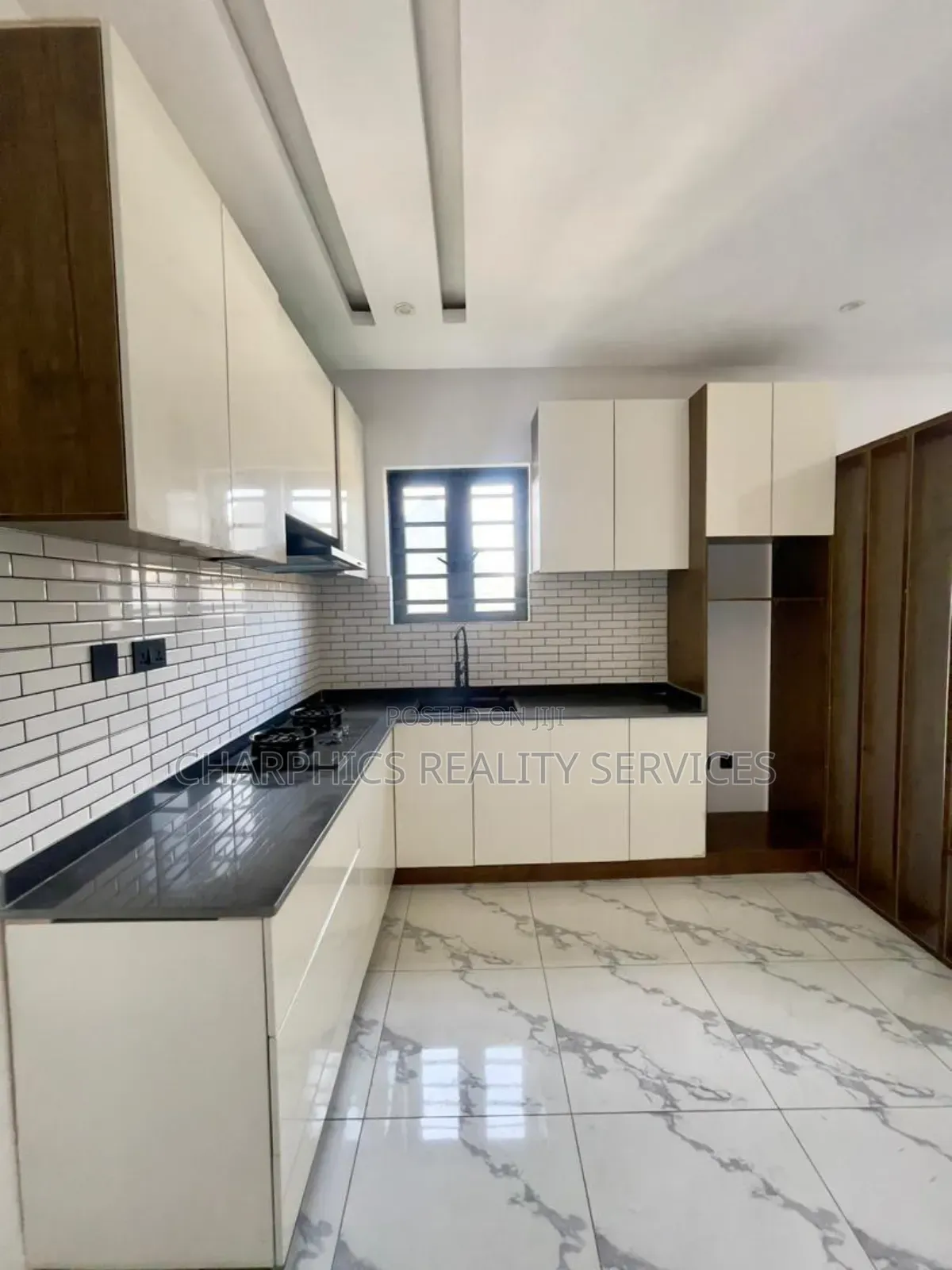 Studio Apartment in Lekki Phase 2 for sale