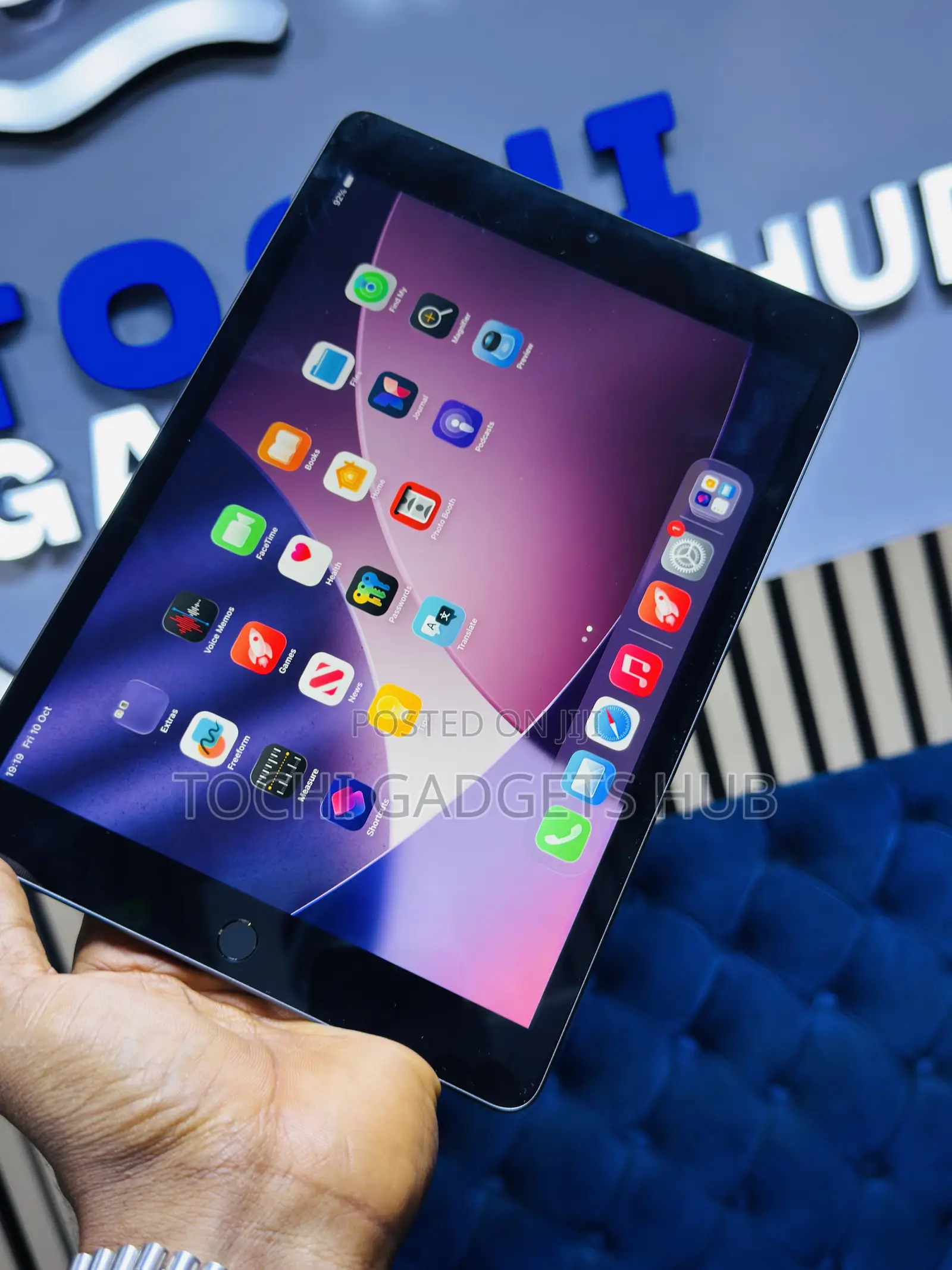 Apple iPad 10.2 (2021) 64 GB Gray