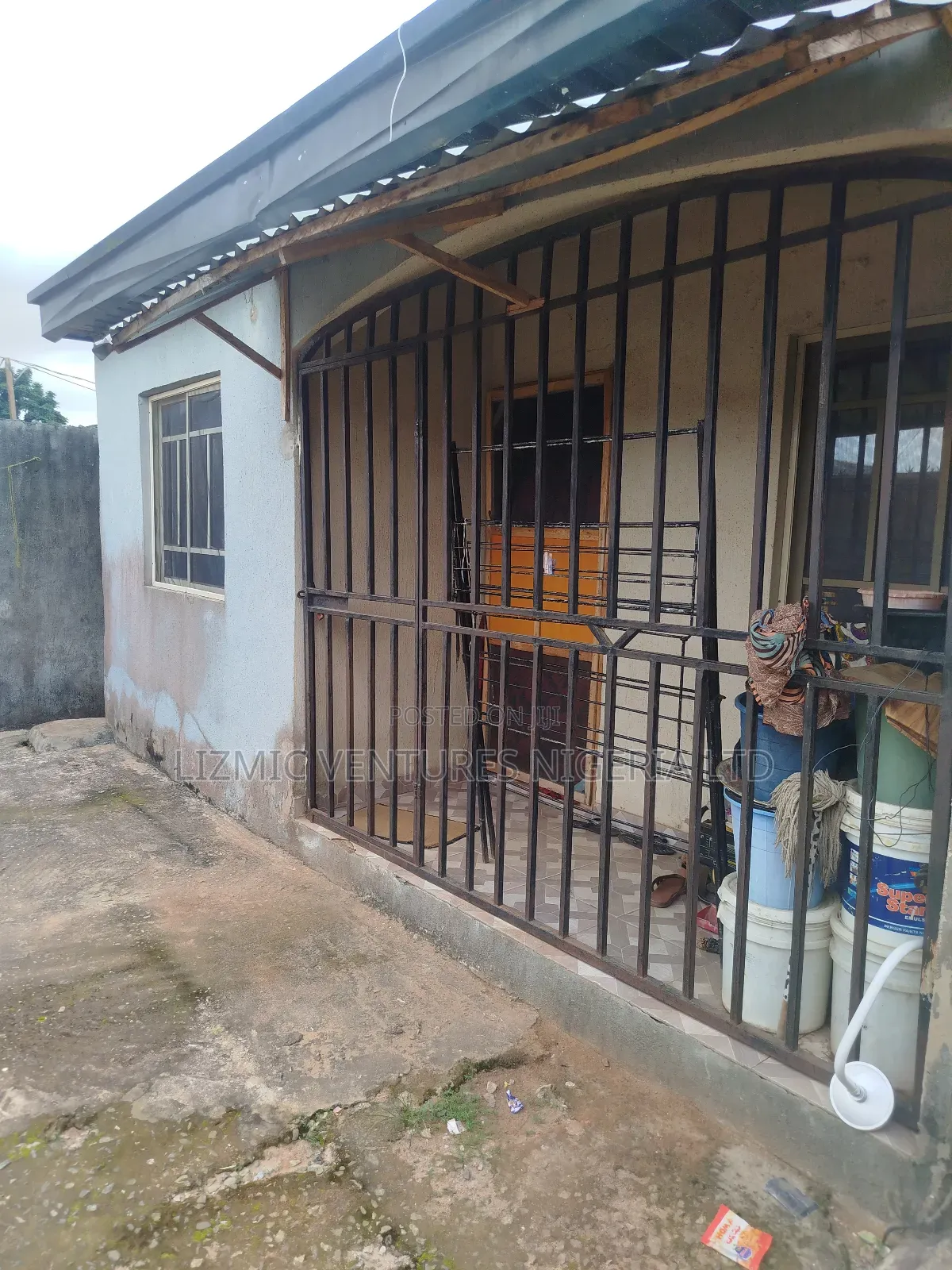 Furnished 3bdrm Bungalow in Igando for sale