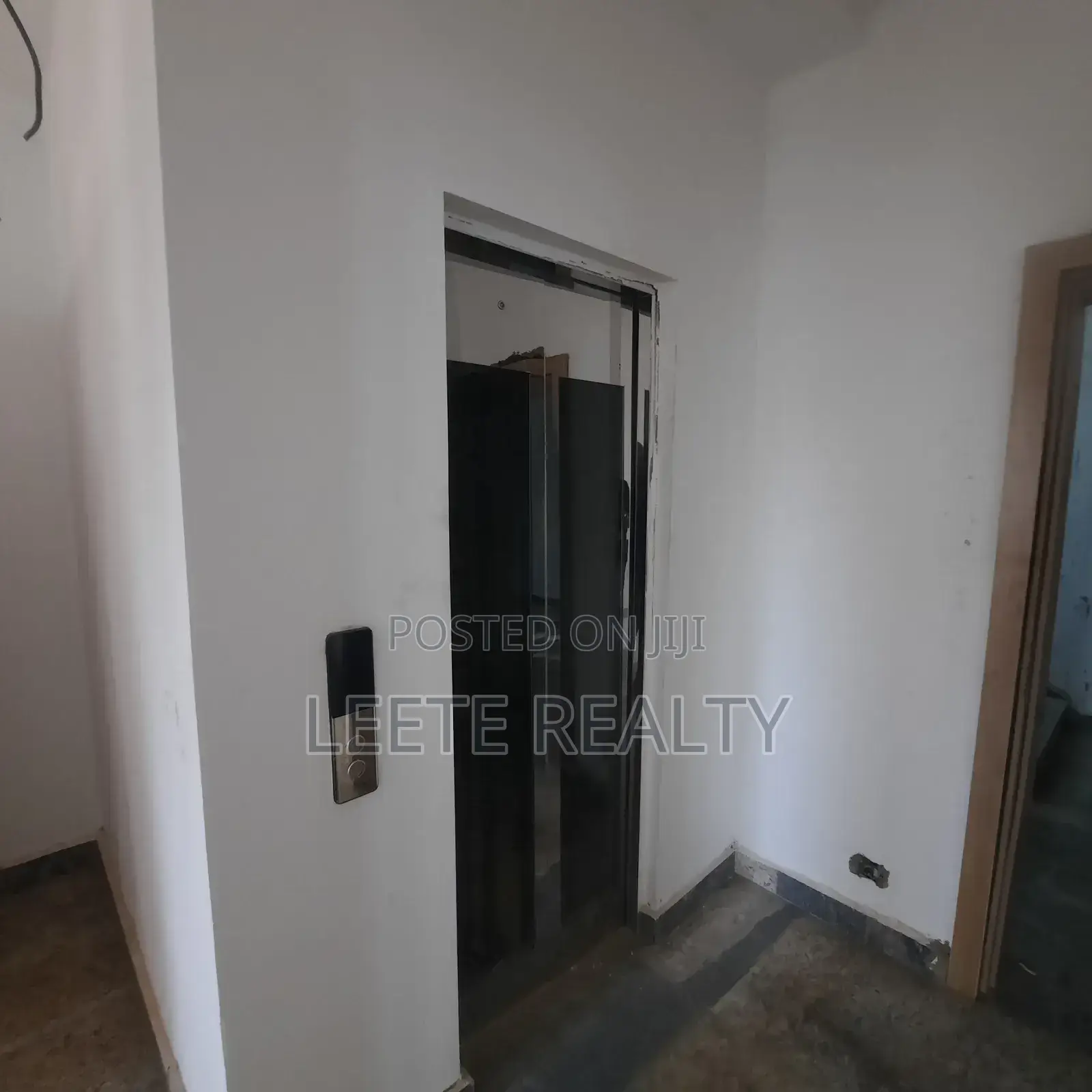 5bdrm Duplex in Katampe Extension for sale