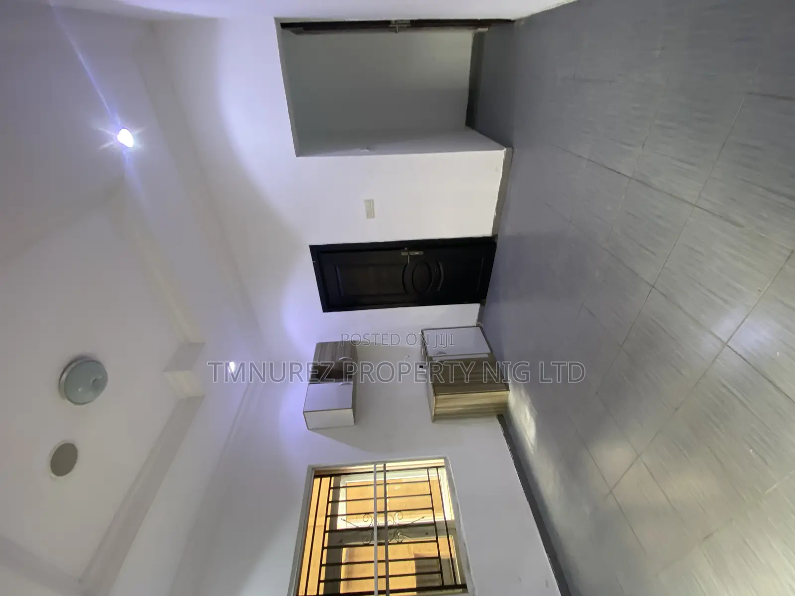 Studio Apartment in Bera Estate, Chevron for rent