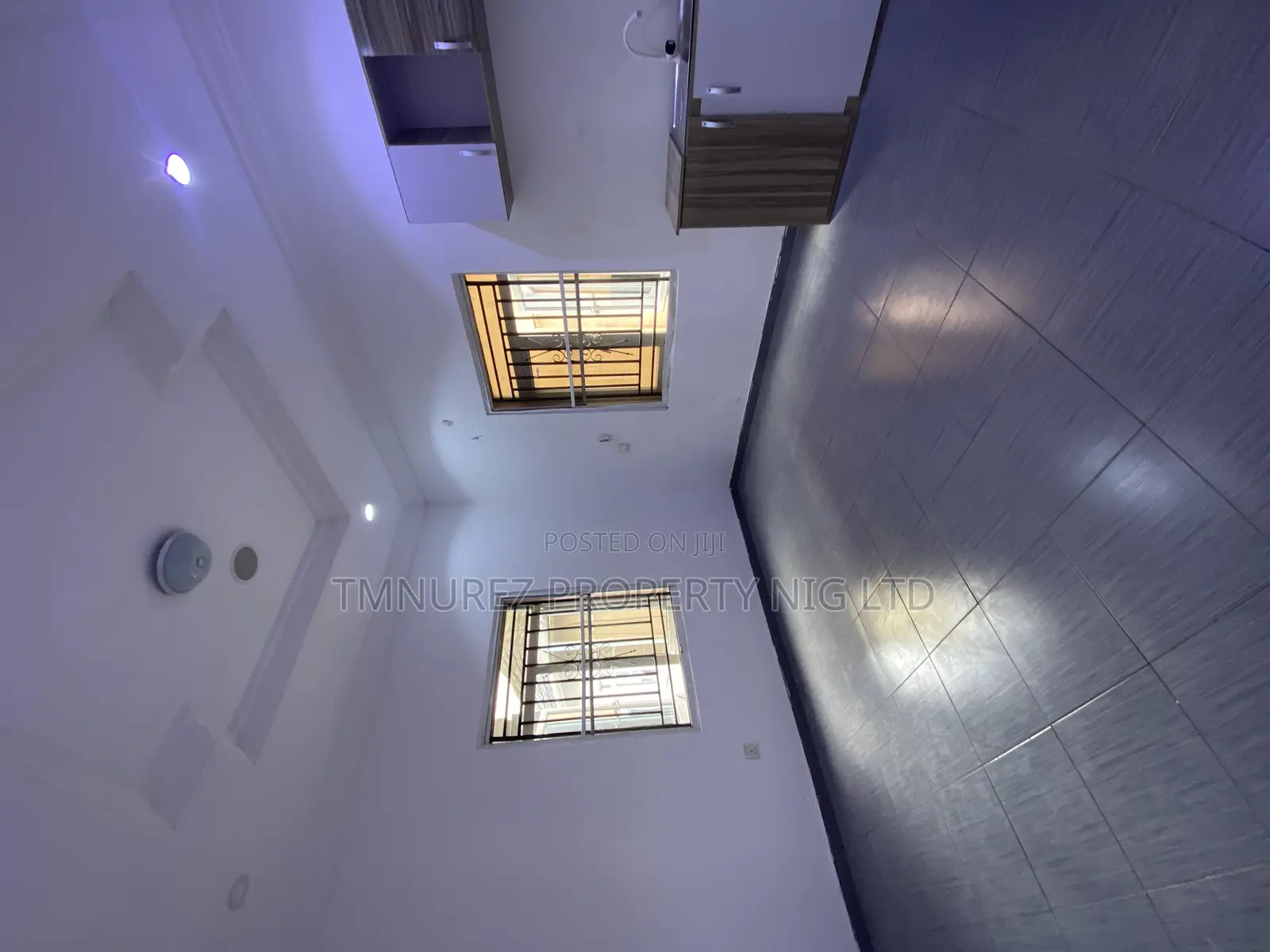 Studio Apartment in Bera Estate, Chevron for rent