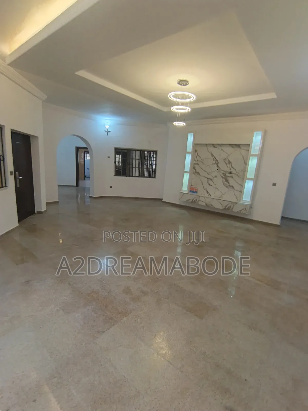 3bdrm Apartment in Ikeja Gra for rent