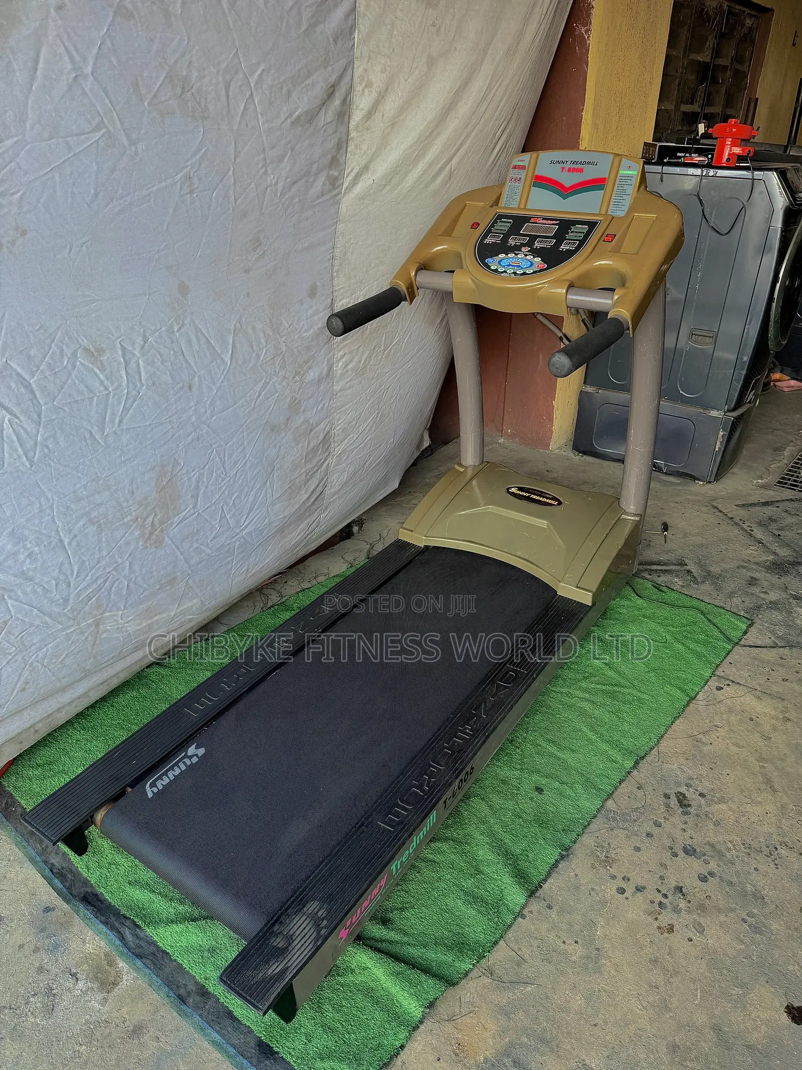 Sunny 8hp Commercial Treadmill (Inverter Panel)