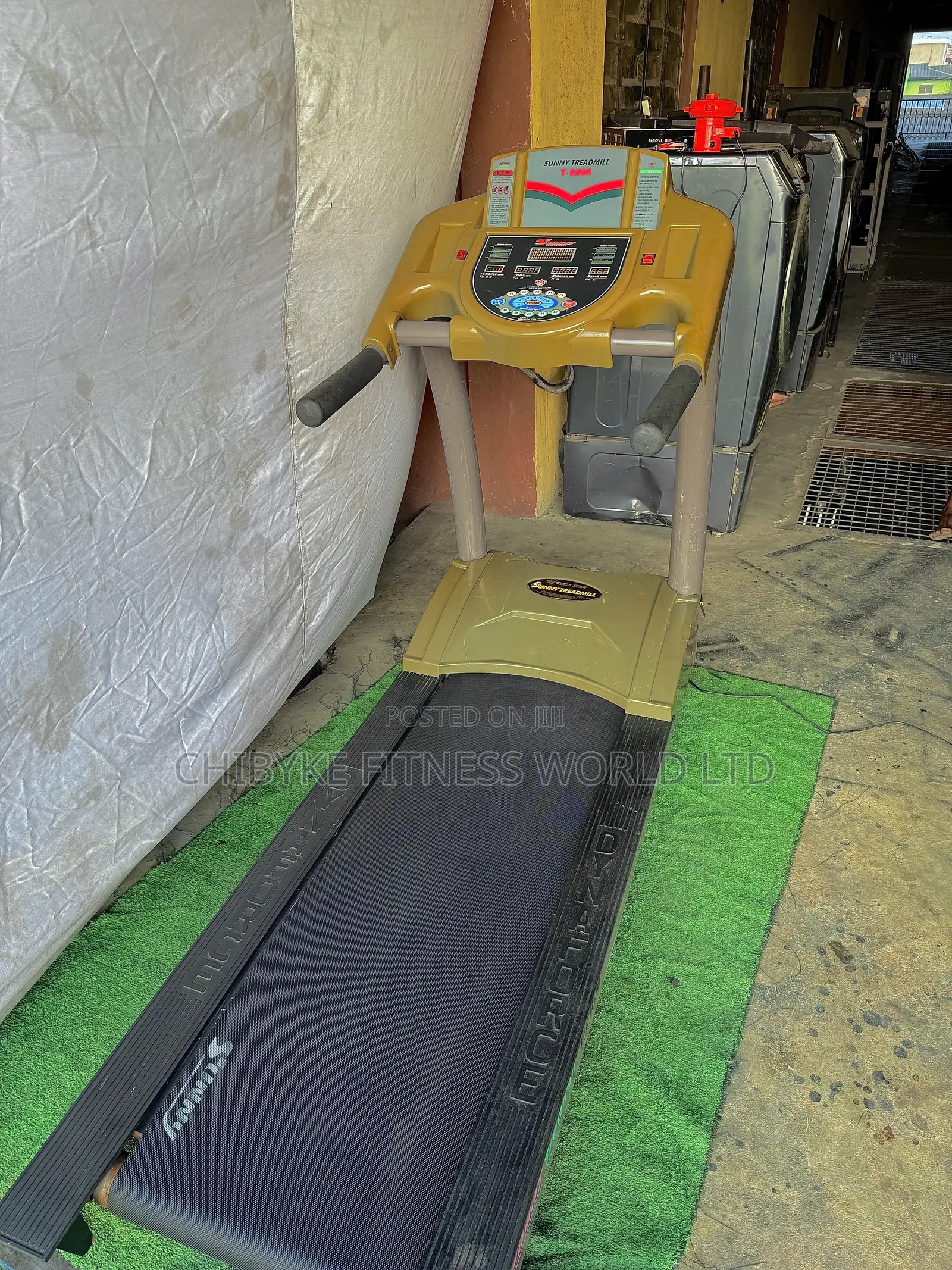 Sunny 8hp Commercial Treadmill (Inverter Panel)