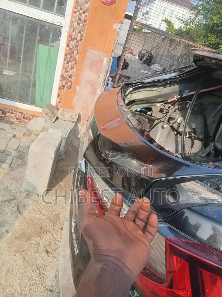 Boot Glass for Lexus Rx350 2018 Available Now