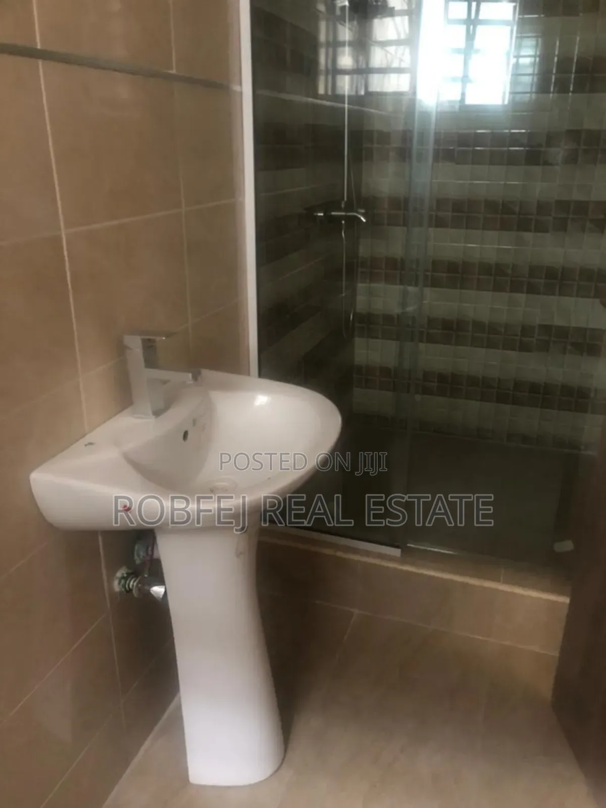 5bdrm Duplex in Omole Phase 1 for sale