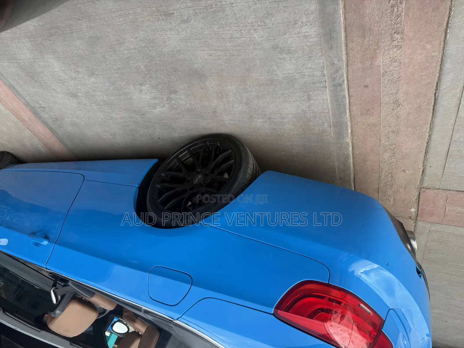 BMW 330i 2010 Blue