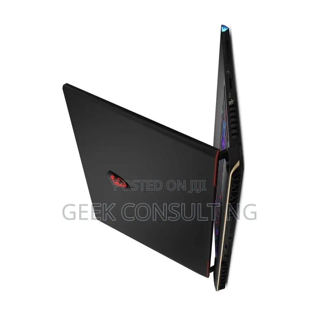 New Laptop MSI Raider GE68HX 13VI-202US 64GB Intel Core i9 SSD 2T