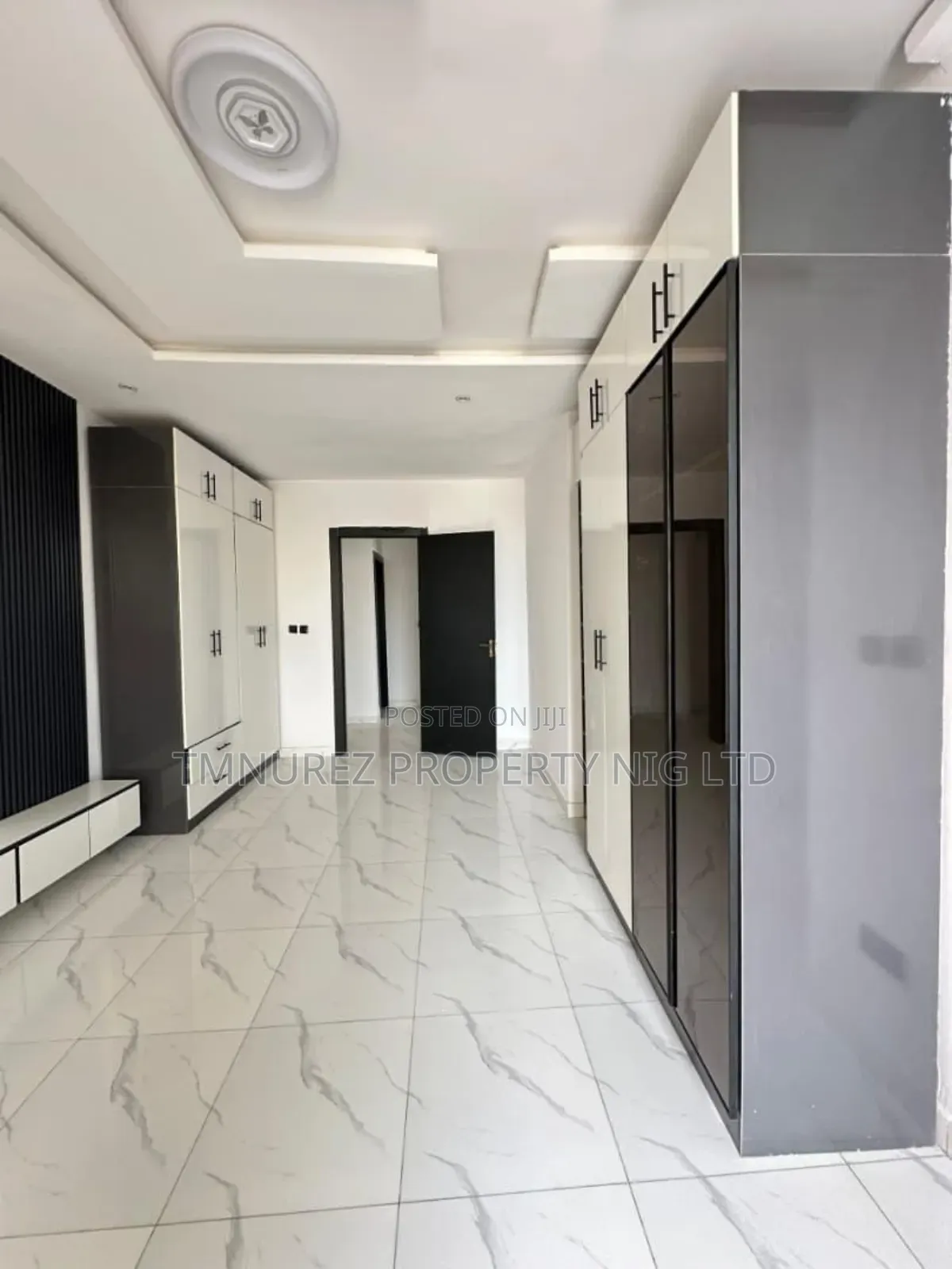 4bdrm Duplex in Ikota Estat, Lekki Phase 1 for sale