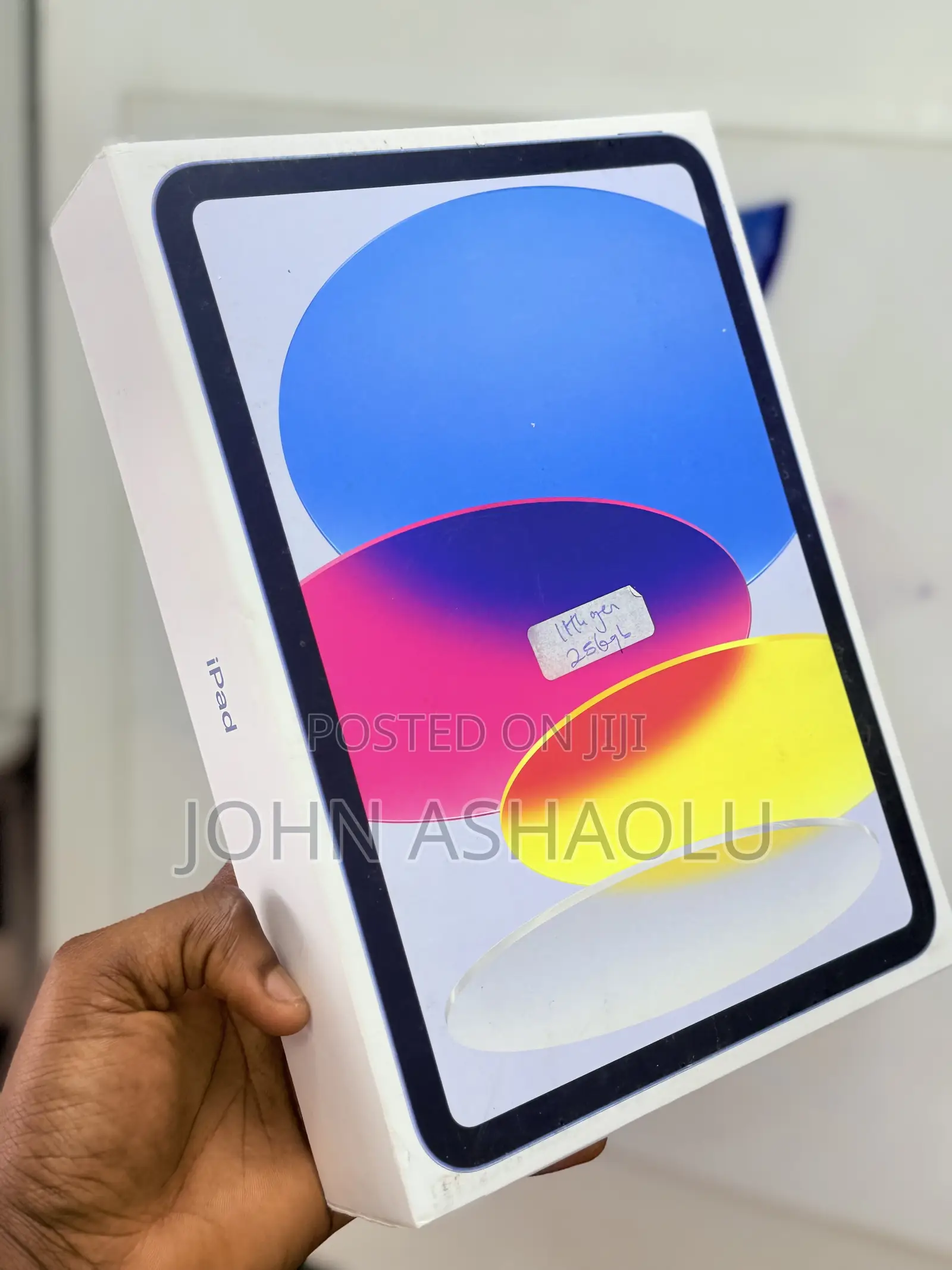 New Apple iPad (2025) 256 GB Blue