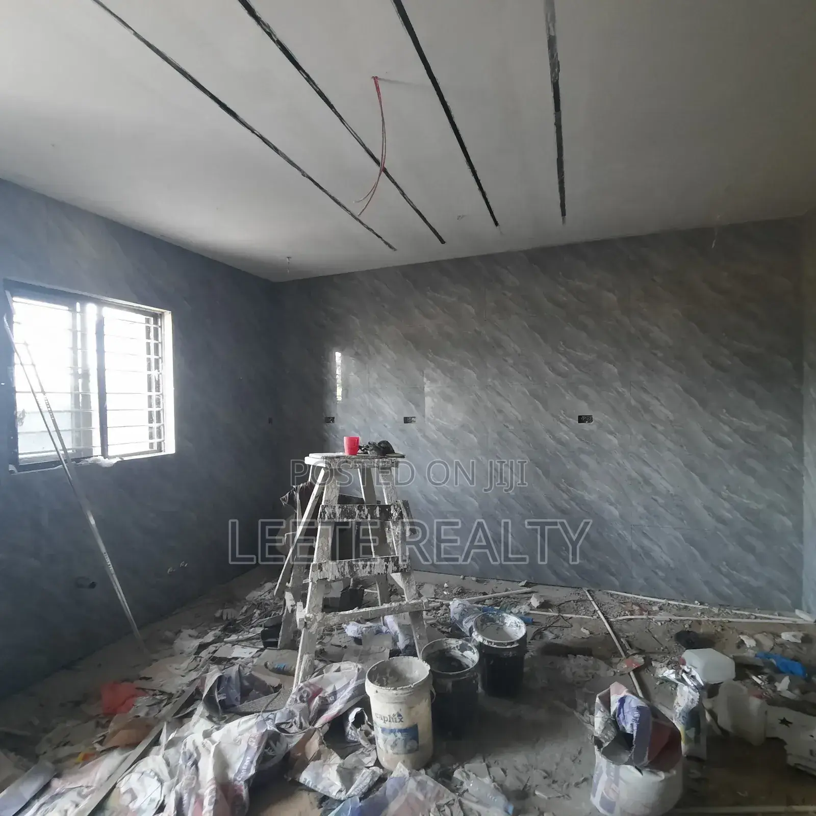4bdrm Townhouse/Terrace in Jahi for sale
