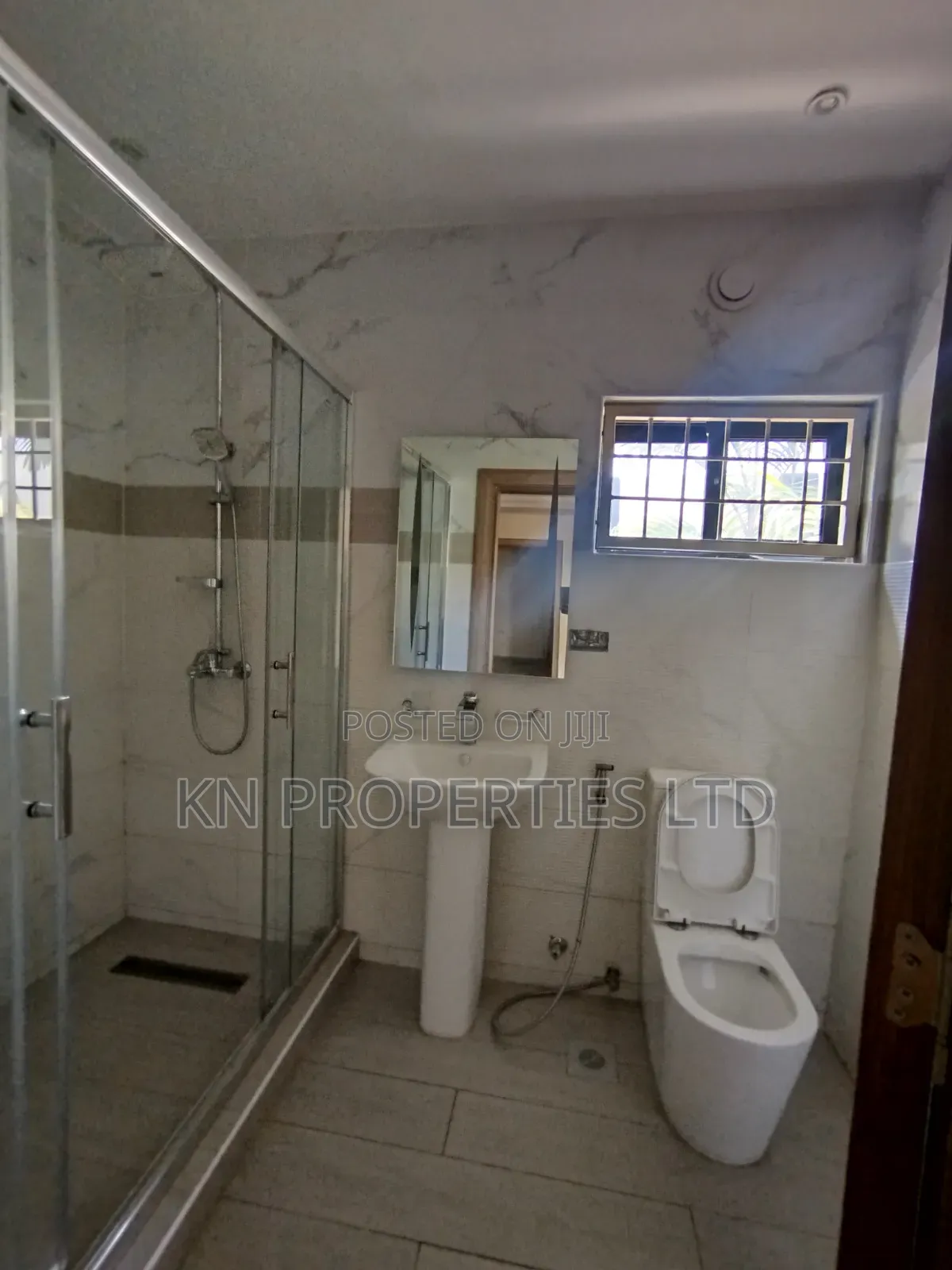 3bdrm Block of Flats in Asokoro for rent