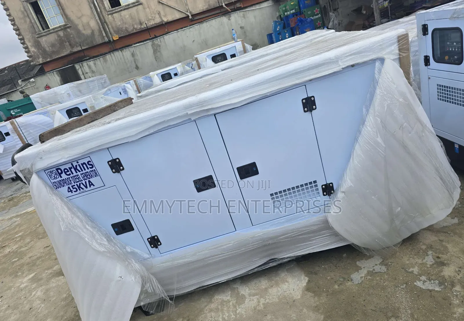 Very Strong Diesel Soundproof Gen Perkins Sp45kva 100%Copper Coil