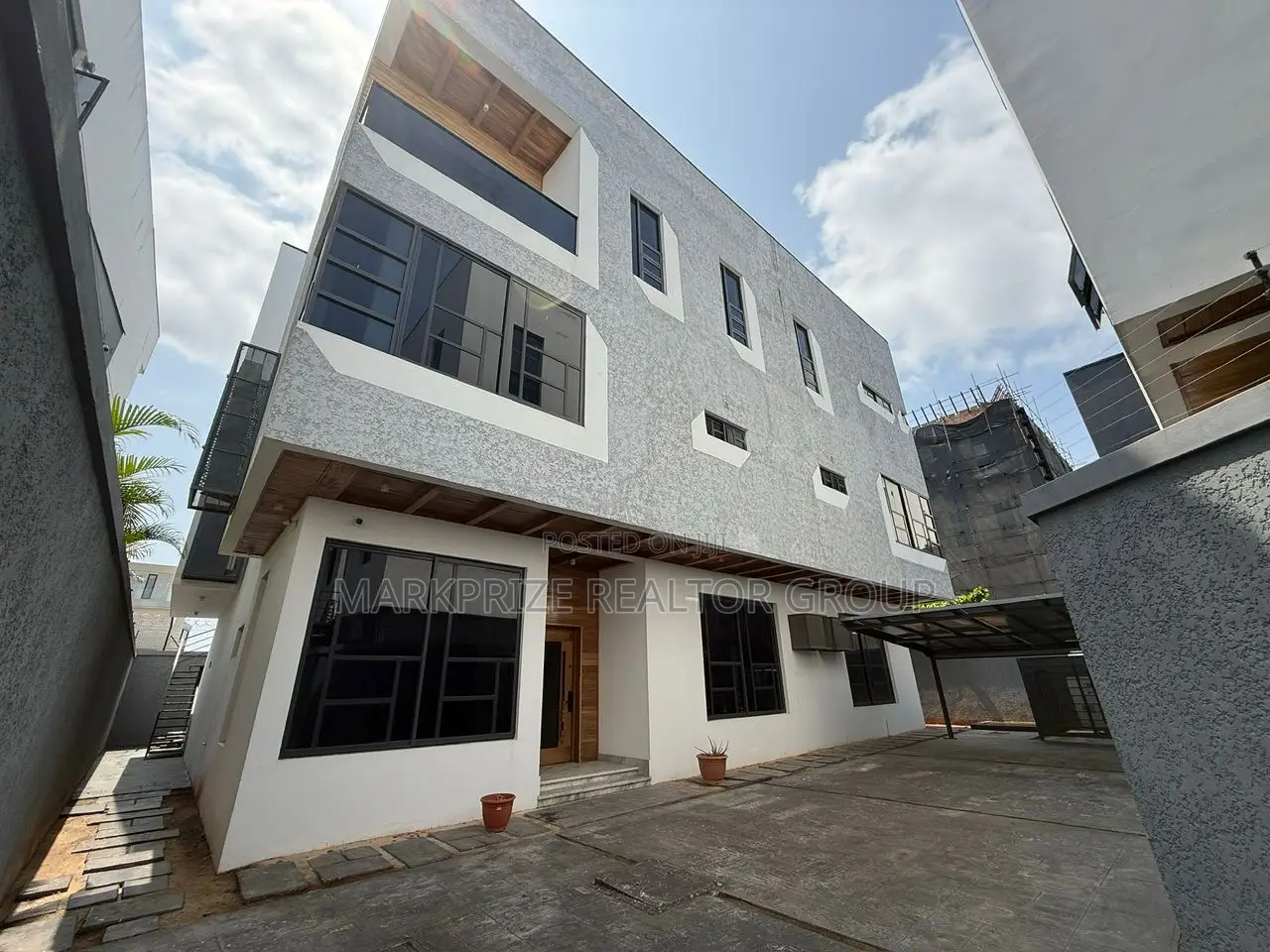 5bdrm Duplex in Ikoyi Lagos for sale
