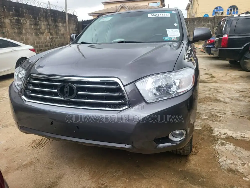 Toyota Highlander Limited 2010 Gray
