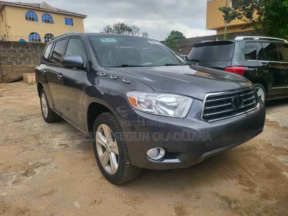 Toyota Highlander Limited 2010 Gray
